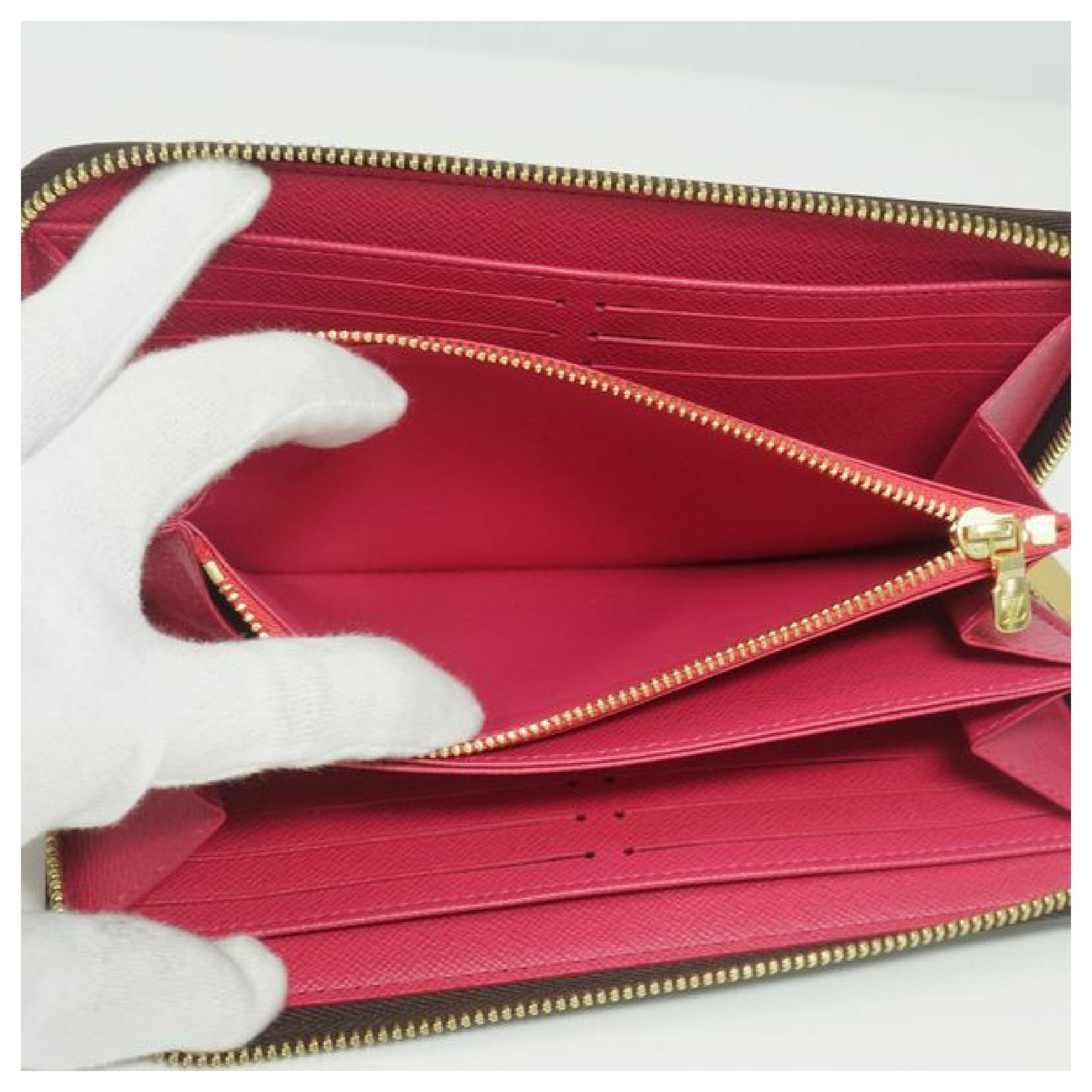 Louis Vuitton My LV World Tour Zippy Wallet long wallet Cloth ref.205131 -  Joli Closet