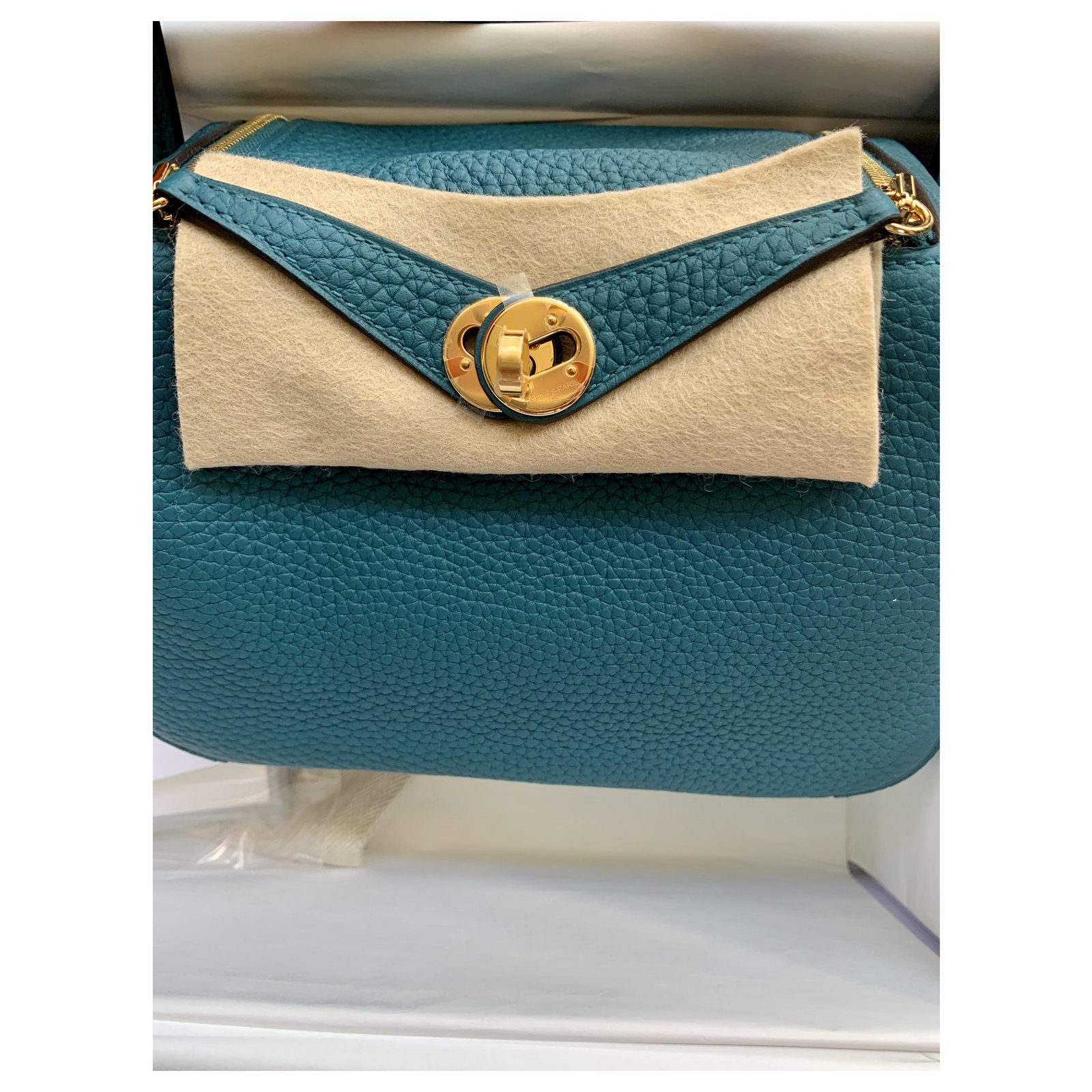 Hermès Mini Lindy 20 Clemence Vert Bosphore GHW Turquoise Leather