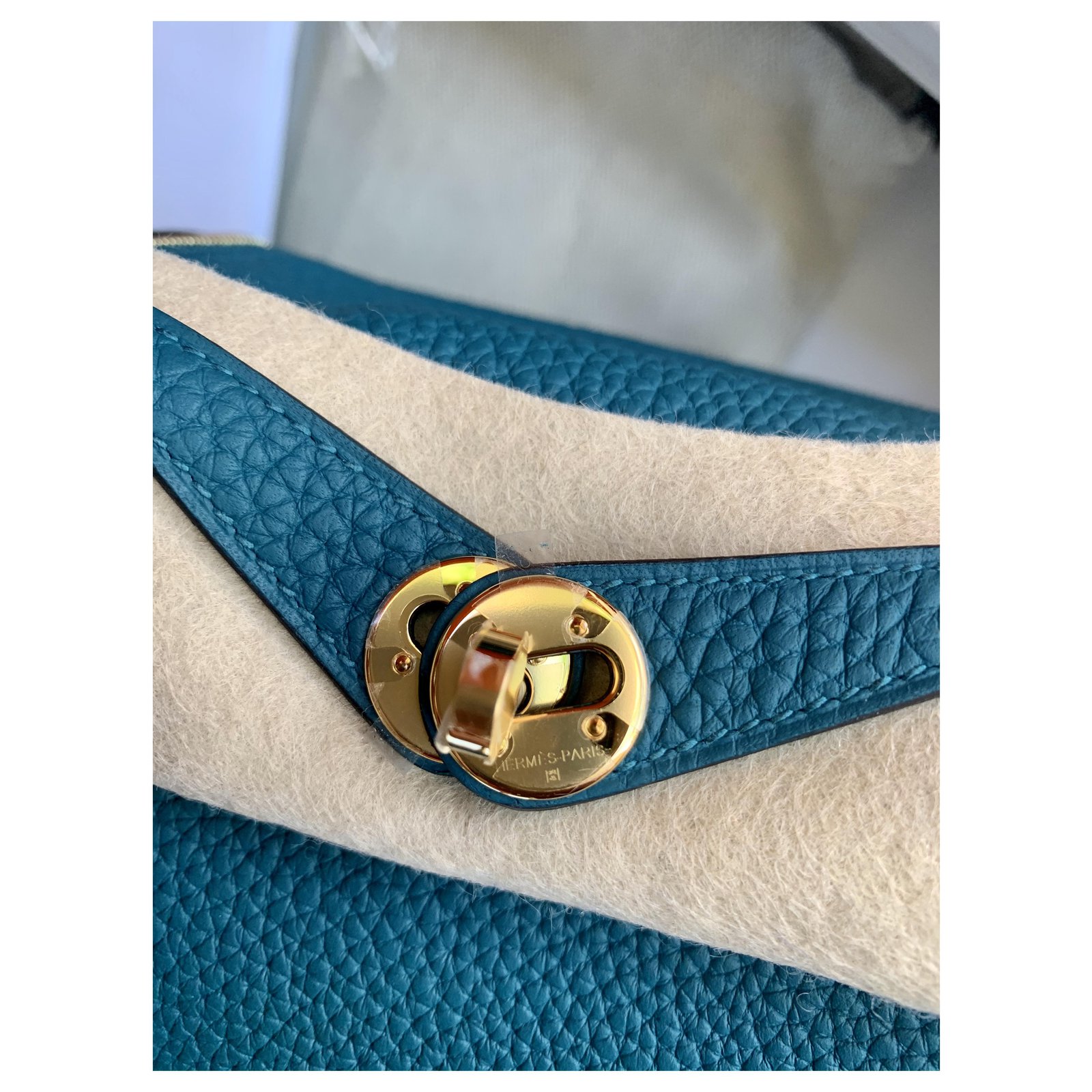 Replica Hermes Mini Lindy Handmade Bag In Vert Bosphore Clemence Leather