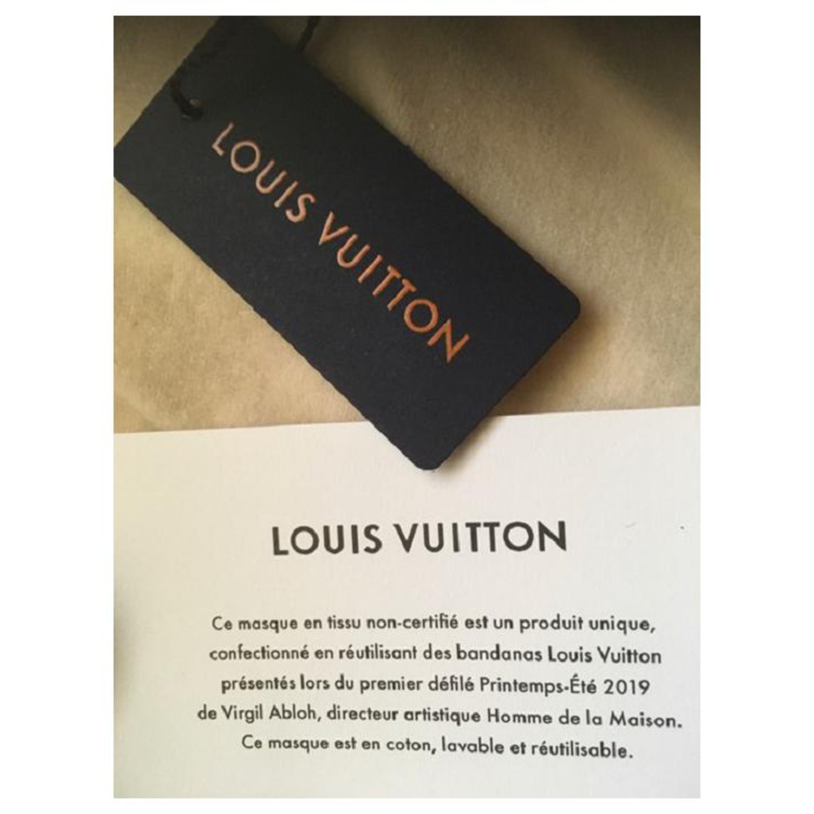 Masque Louis Vuitton en tissu Coton Noir Jaune ref.205913 - Joli