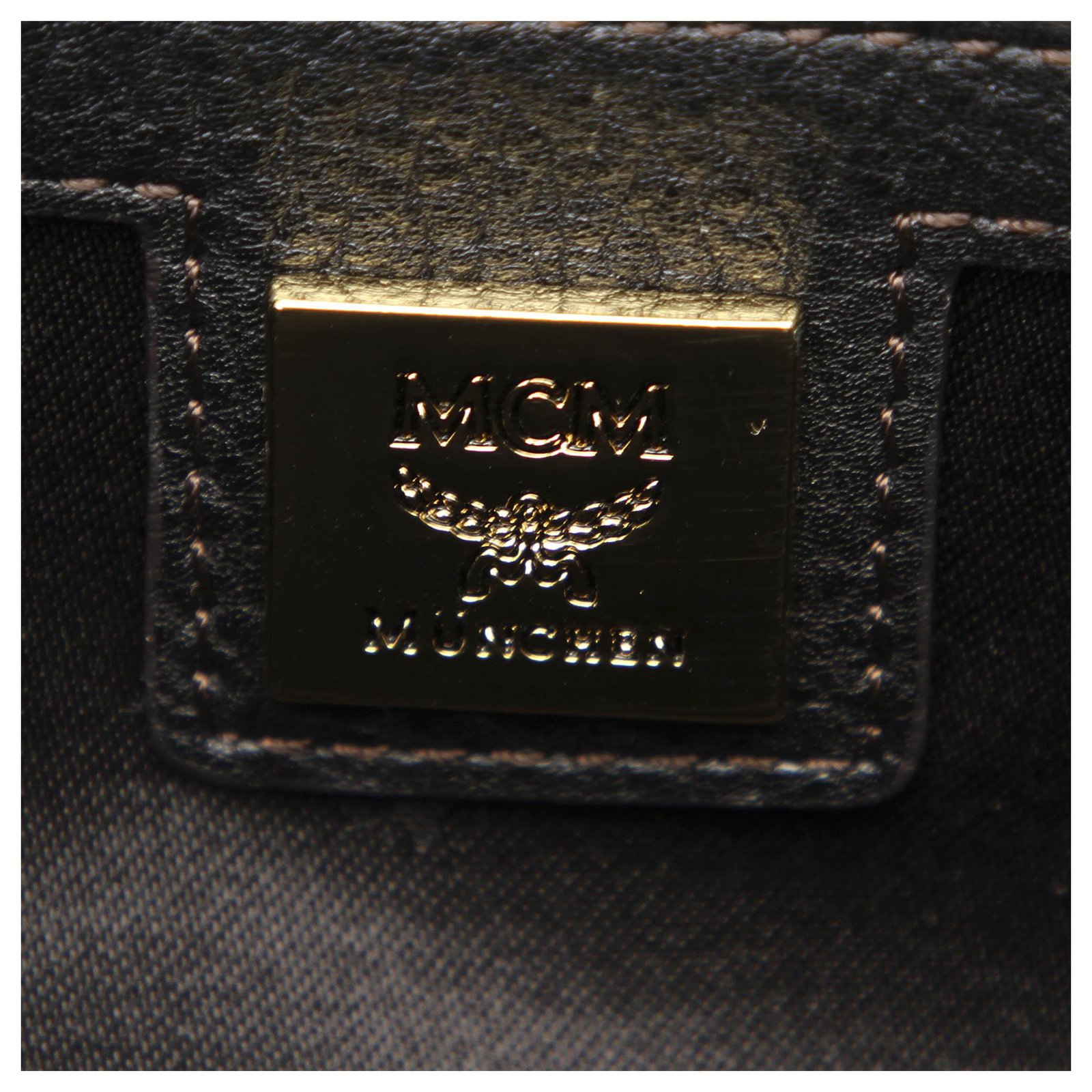 MCM White Visetos Leather Crossbody Bag Black Pony-style calfskin  ref.225644 - Joli Closet