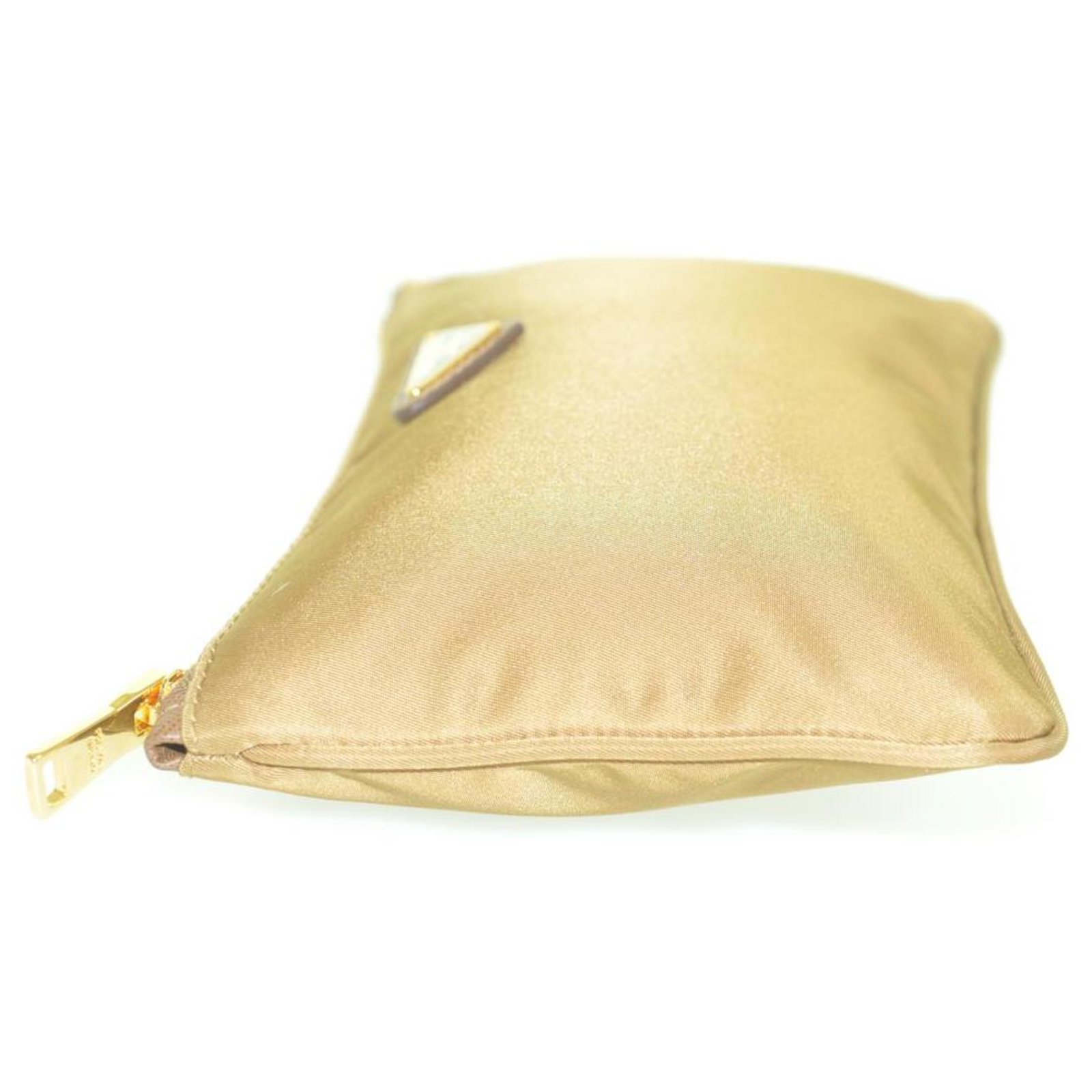 Prada Clutch Bag Golden Synthetic ref.208415 - Joli Closet