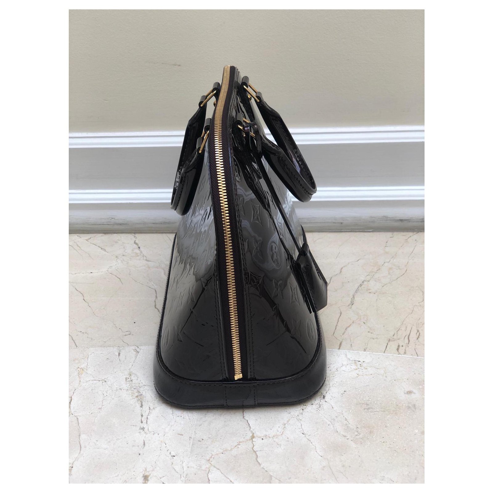 Louis Vuitton Handtaschen aus Lackleder - Bordeauxrot - 29809360