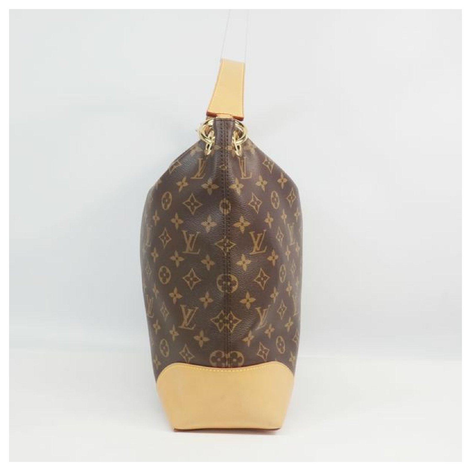 Louis Vuitton Berri MM Authentic Shoulder Hobo