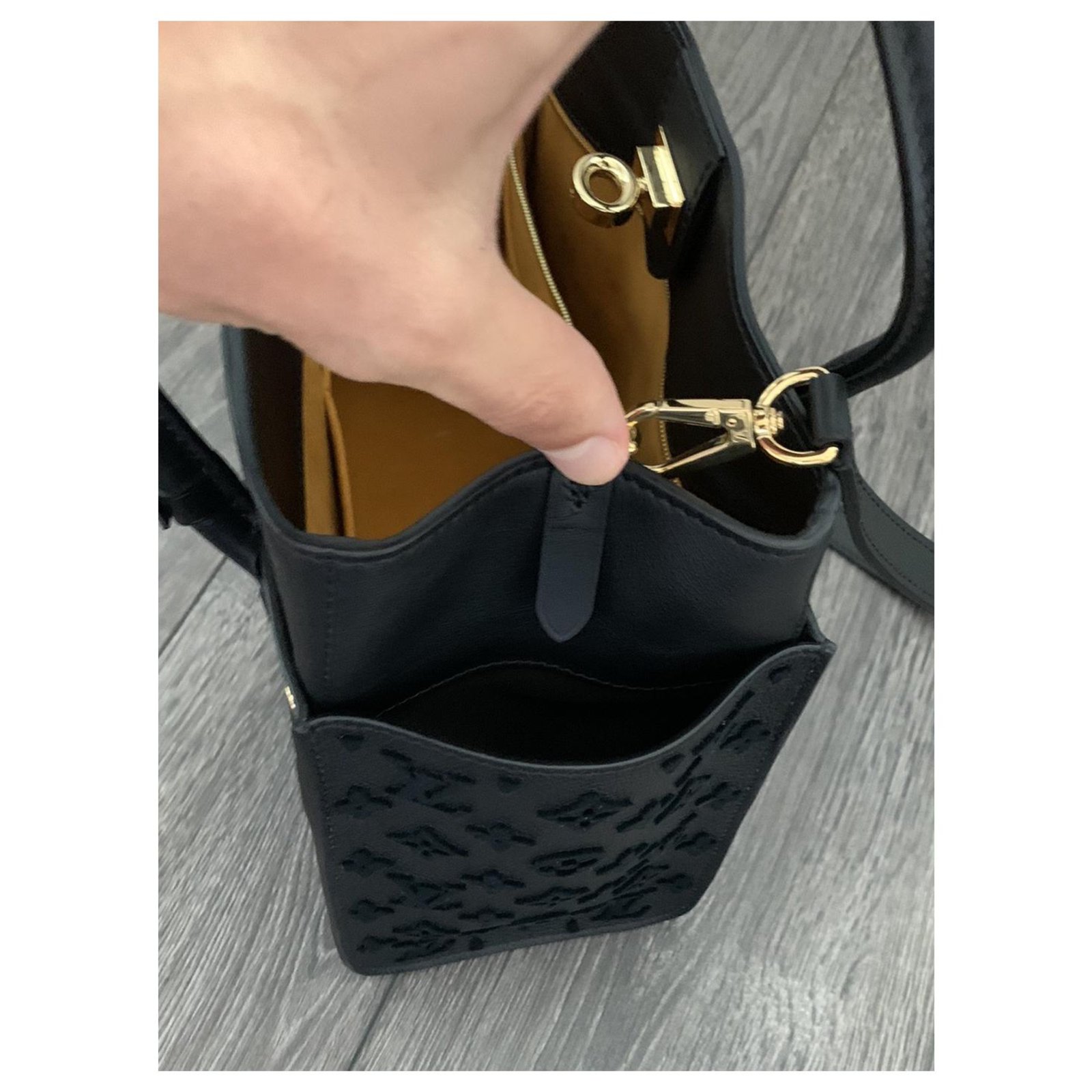 Louis Vuitton Borsa LV Orsay MM nuova Nero Pelle ref.956493 - Joli Closet