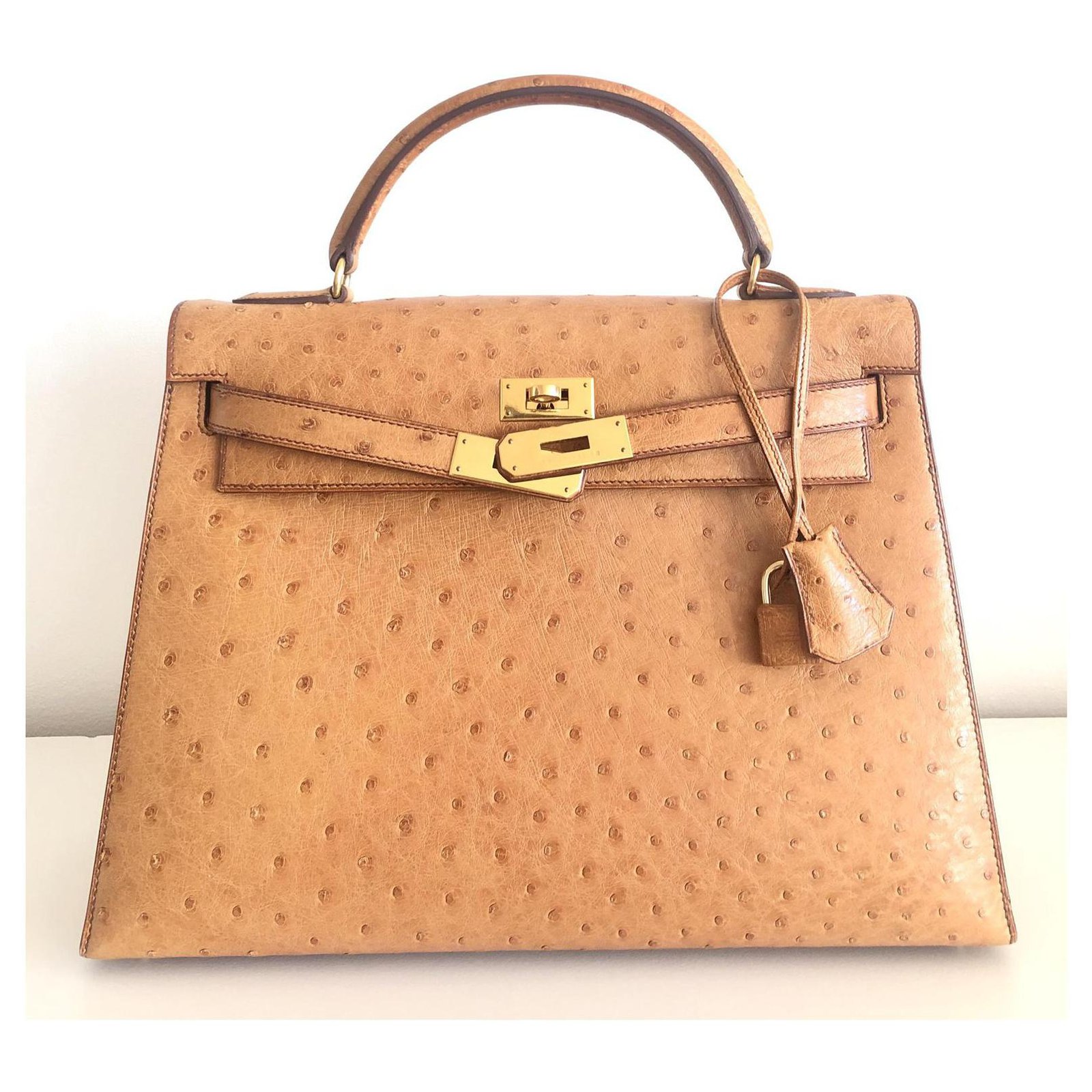 Hermès hermes kelly 32 in Ostrich Gold Light brown Exotic leather  ref.210592 - Joli Closet