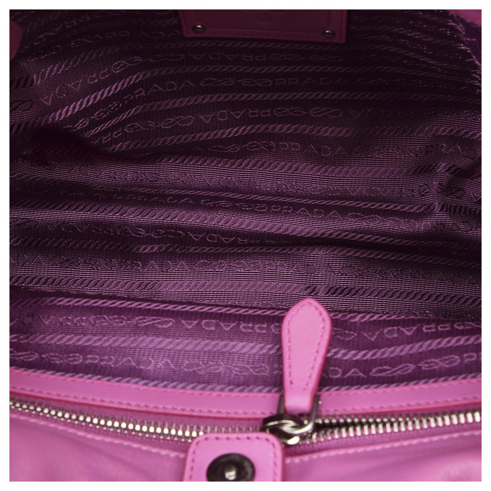 Prada Purple Tessuto Tote Bag Black Leather Pony-style calfskin Nylon Cloth  ref.292444 - Joli Closet