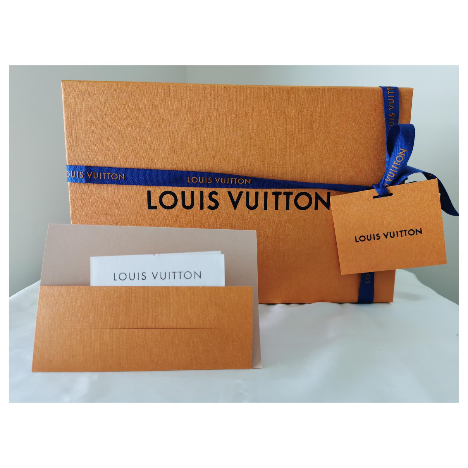 Louis Vuitton Escale new Pochette Cosmetique Blue ref.185093