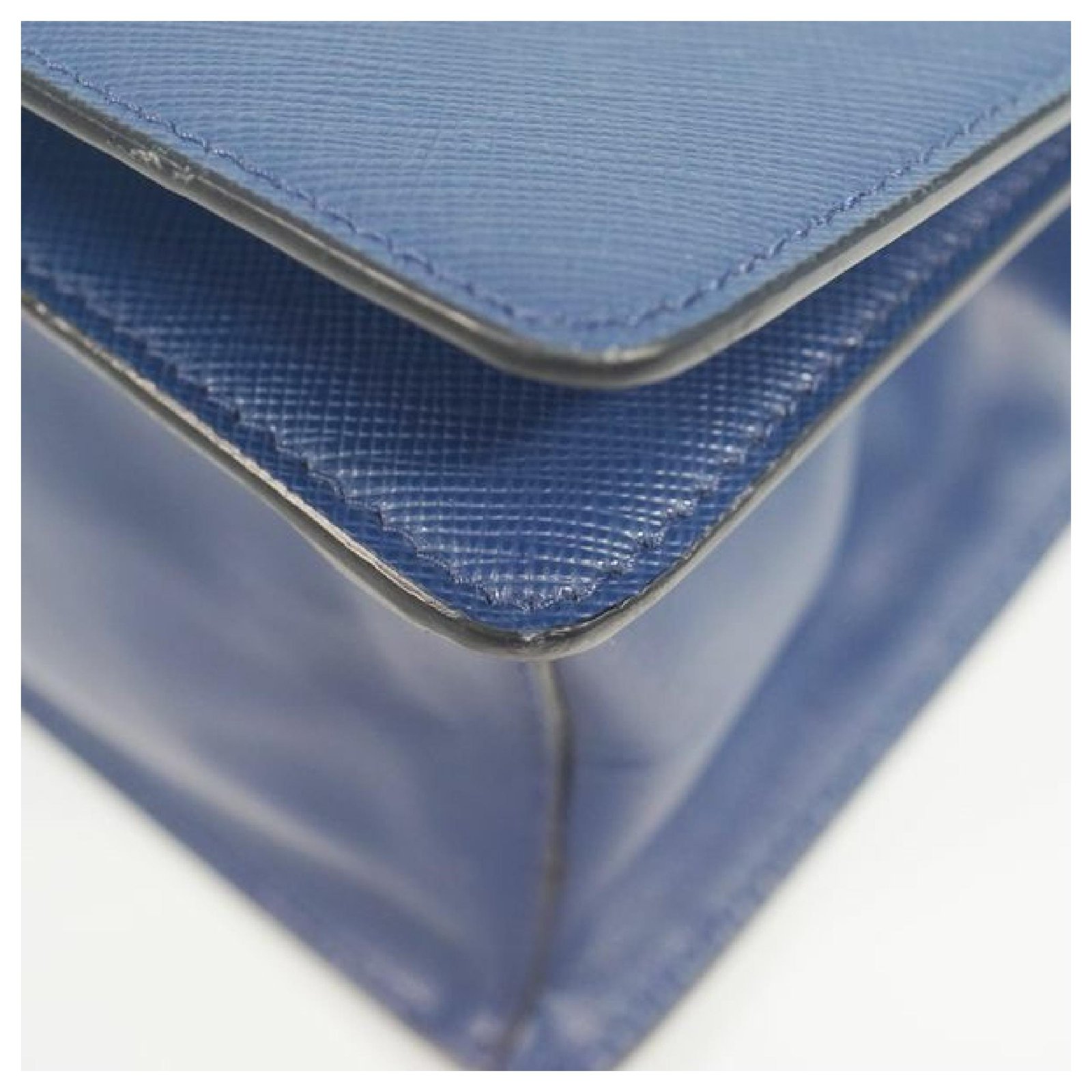 Prada cross body chain Saffiano Womens shoulder bag 1BD133 blue x gold  hardware Leather ref.213811 - Joli Closet