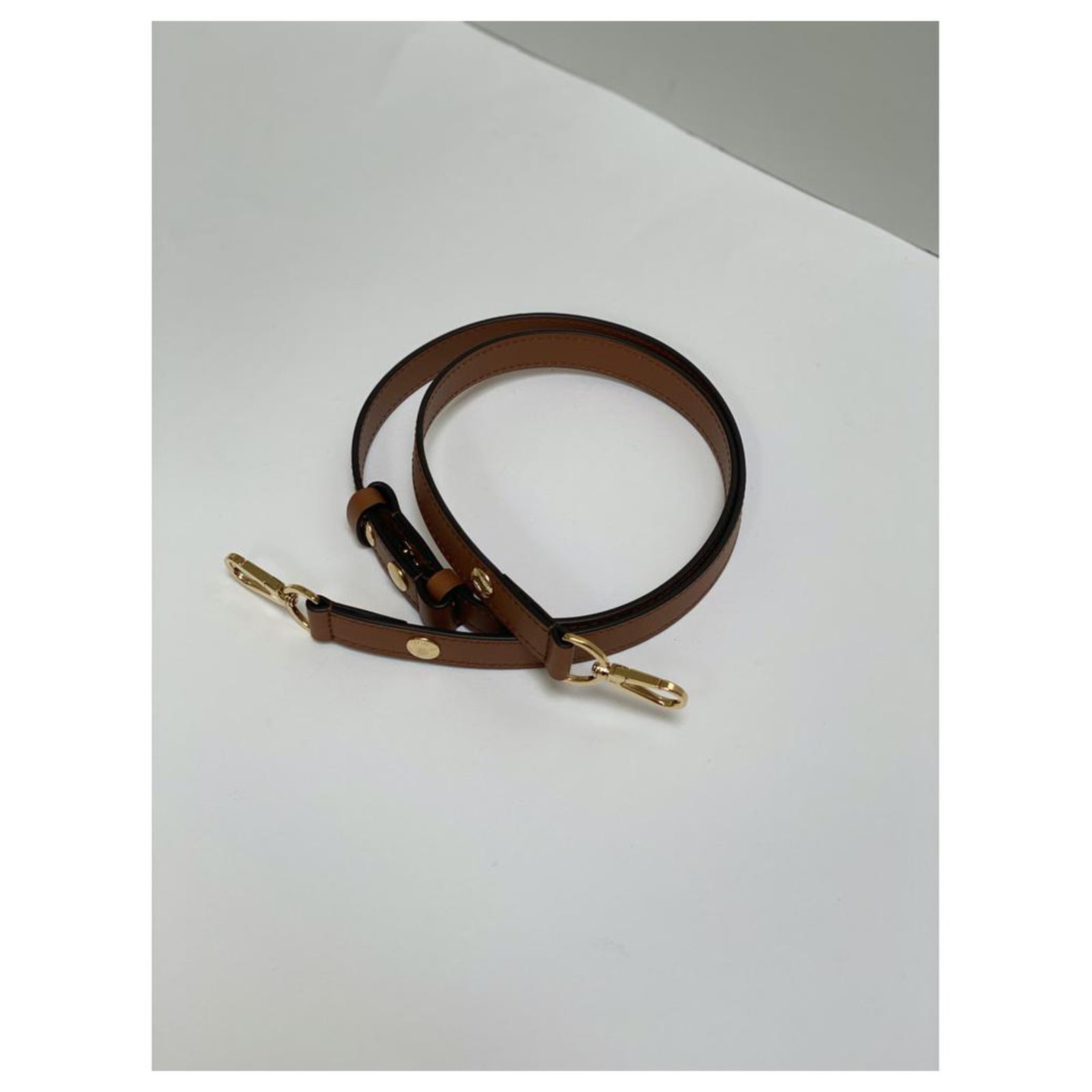 Louis Vuitton removable shoulder bandouliere strap Brown Leather ref.214711  - Joli Closet