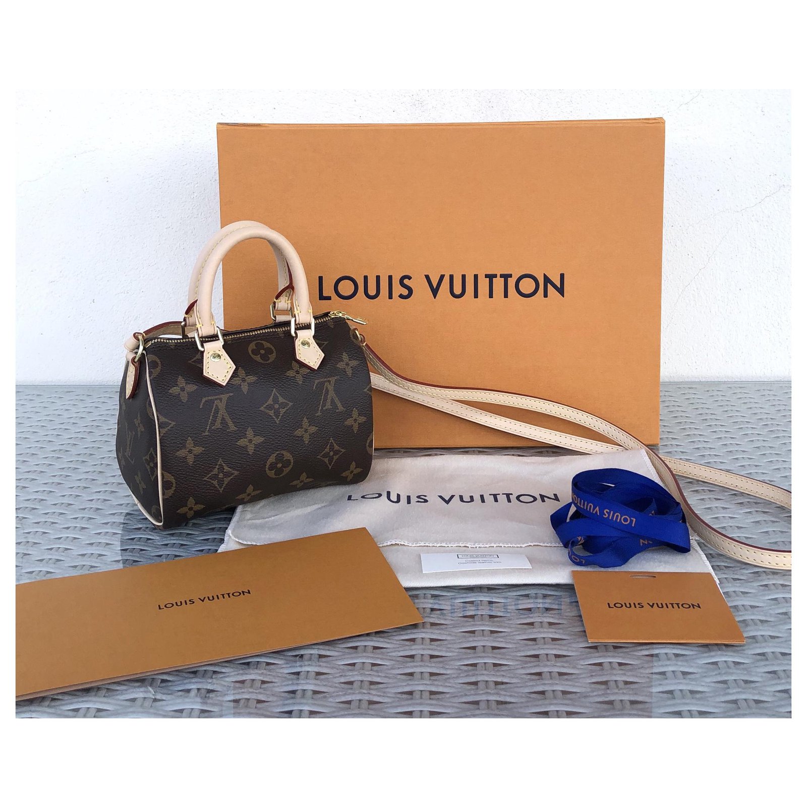 Louis Vuitton Nano Speedy in monogram canvas Brown Cloth ref.216153 - Joli  Closet