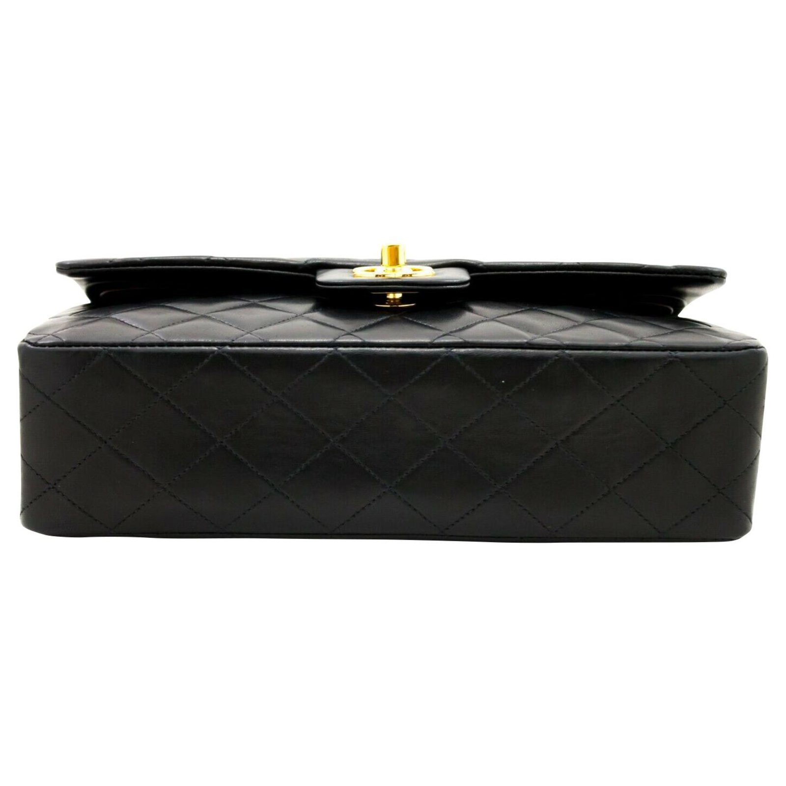 Chanel shoulder bag Black Leather ref.216411 - Joli Closet