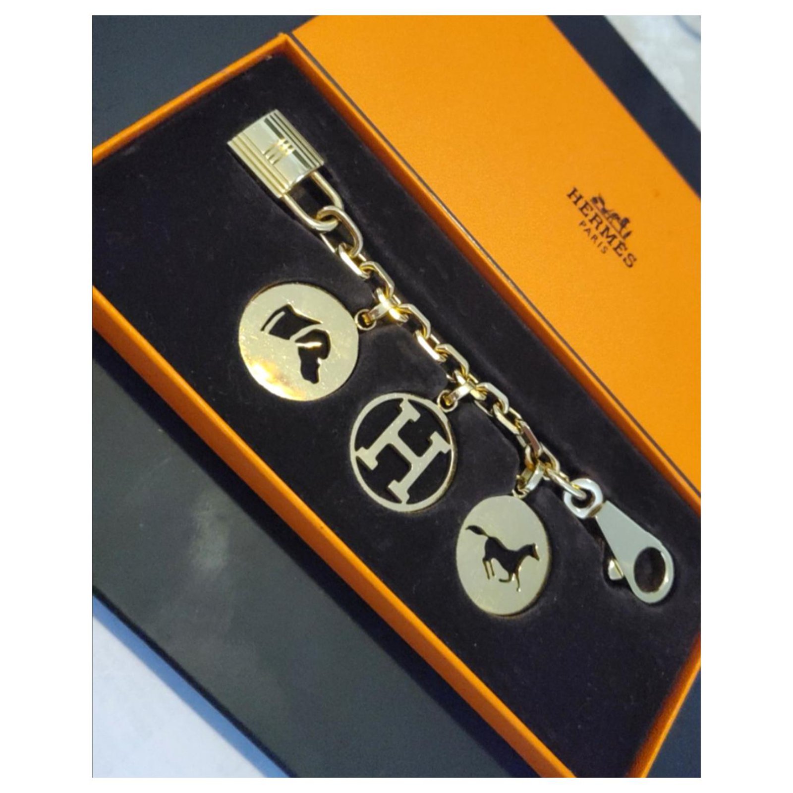 Hermès Rare Hermes Gold Breloque bag charm Gold hardware Metal ref.216660 -  Joli Closet