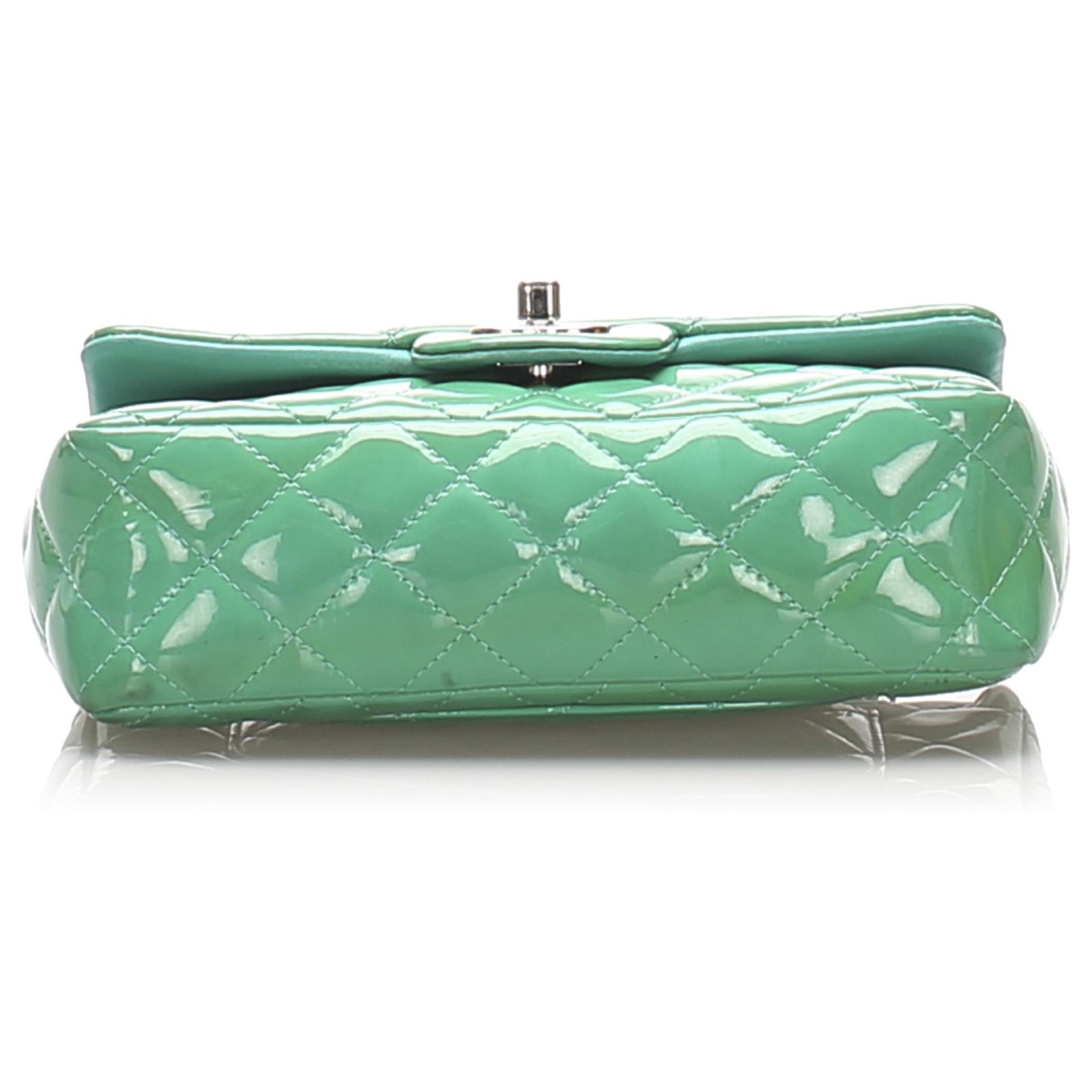 Chanel Green Classic New Mini Patent Leather Flap Bag ref.217379