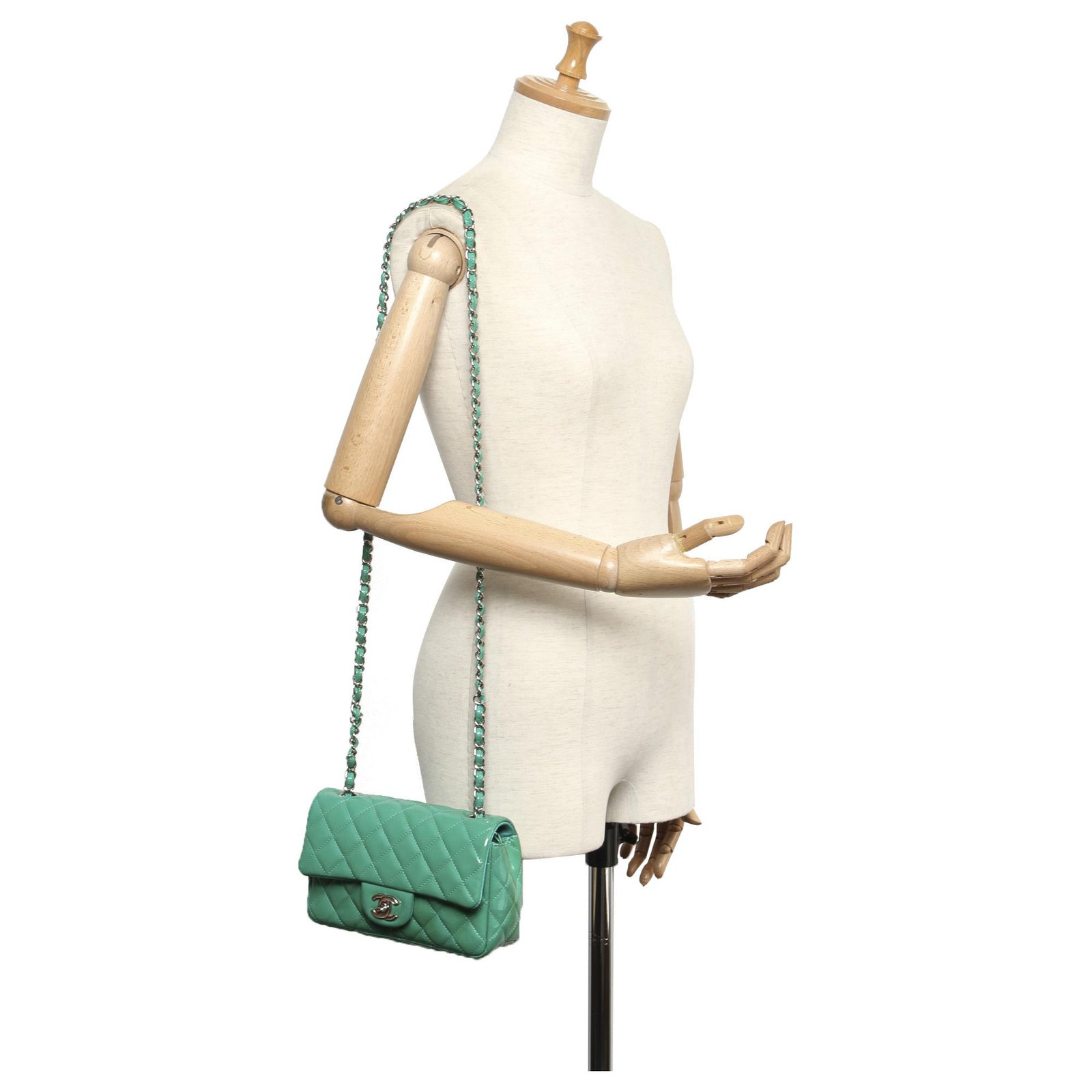 Chanel Green Classic New Mini Patent Leather Flap Bag ref.217379