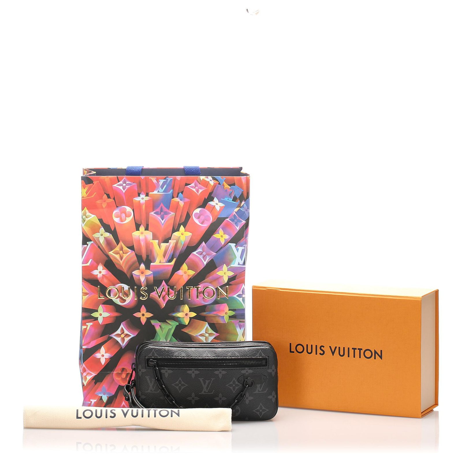 Louis Vuitton Pochette Volga Black Cloth ref.737465 - Joli Closet