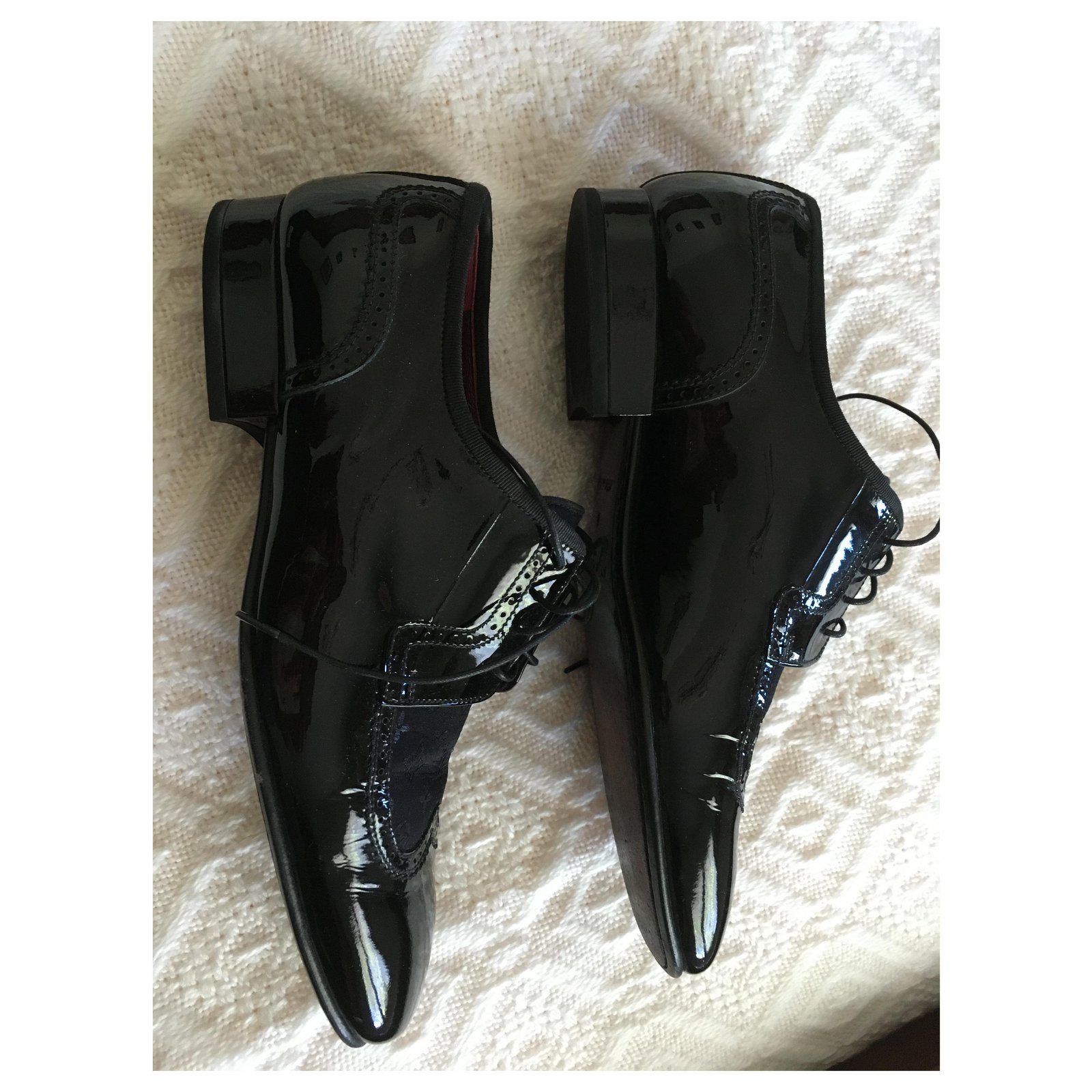 Louis Vuitton LV Black Patent Derby Shoes Leather ref.219215 - Joli Closet