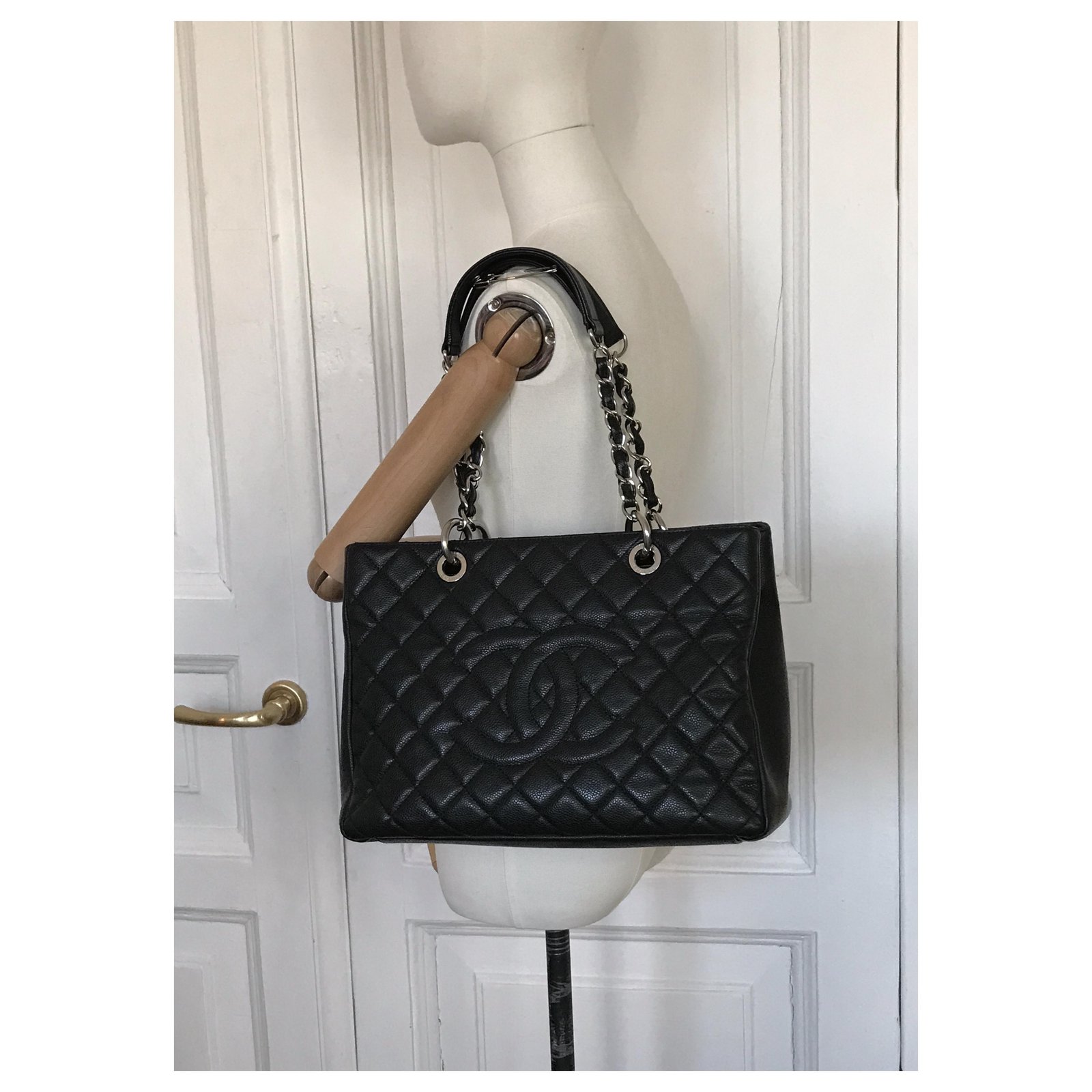Chanel Black Caviar GST Grand Shopping Tote Bag Leather ref.220294