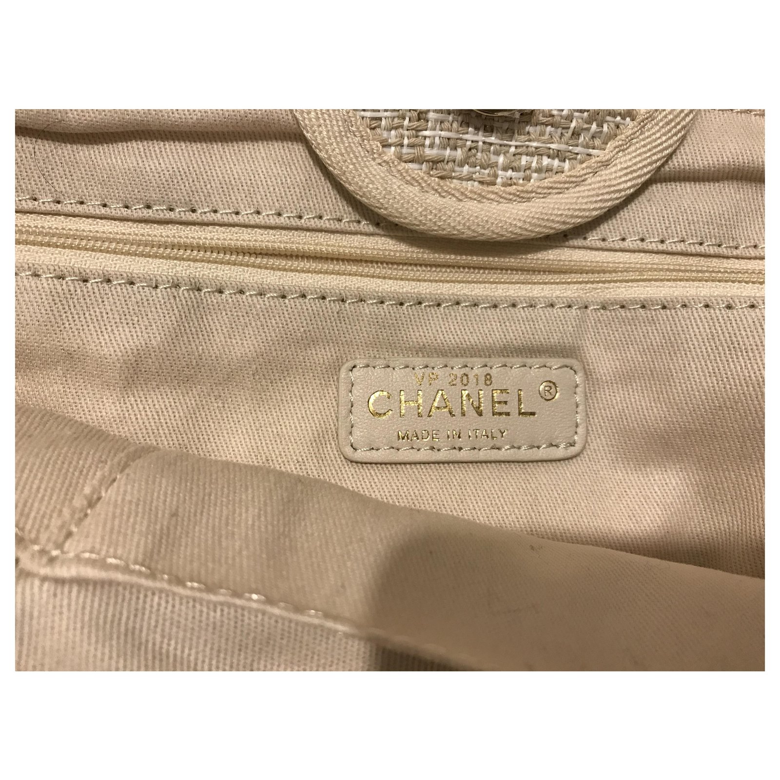 31 Cambon Chanel Deauville Beige Cloth ref.220382 - Joli Closet