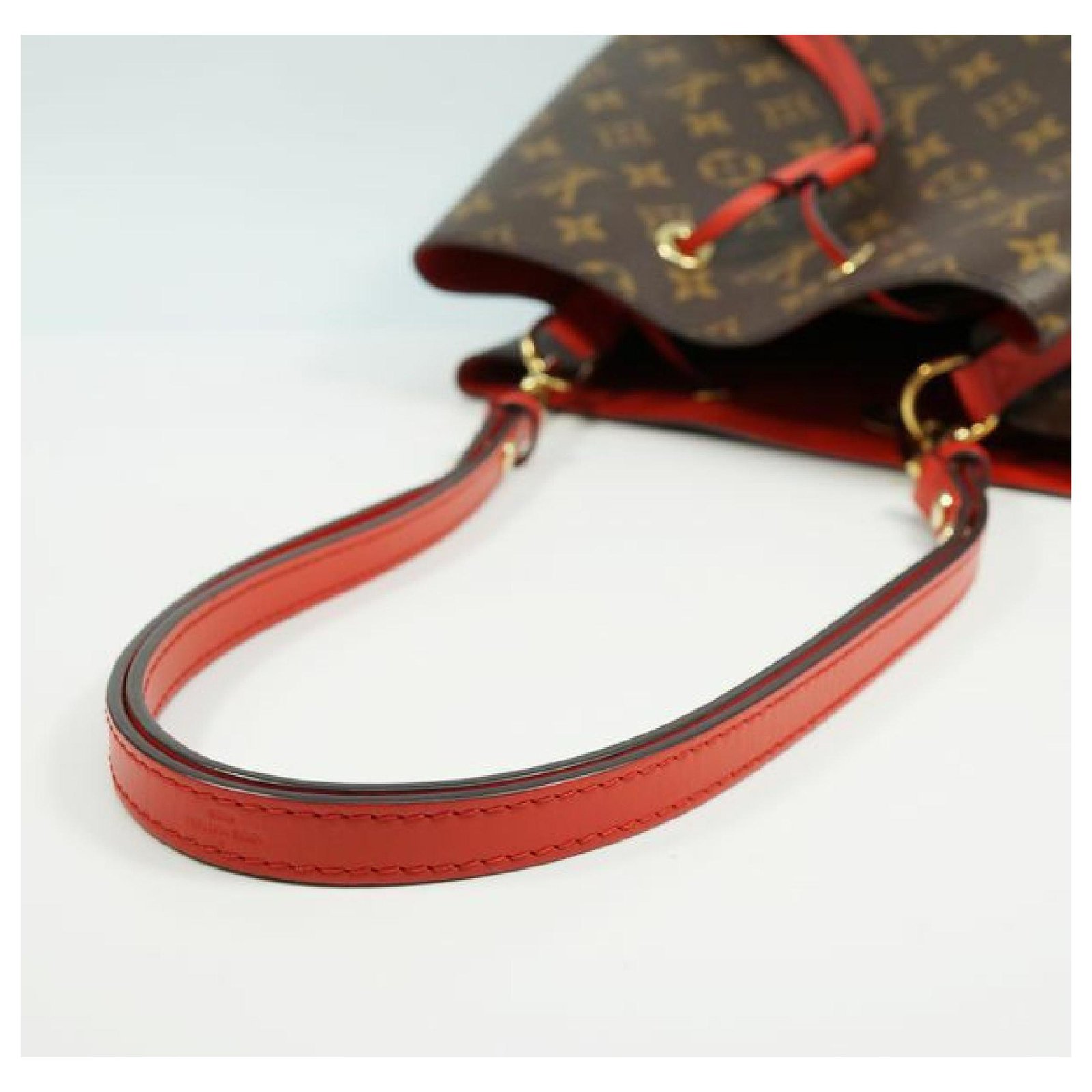 Louis Vuitton NEO Noe Womens shoulder bag M44021 Cocrico red Cloth