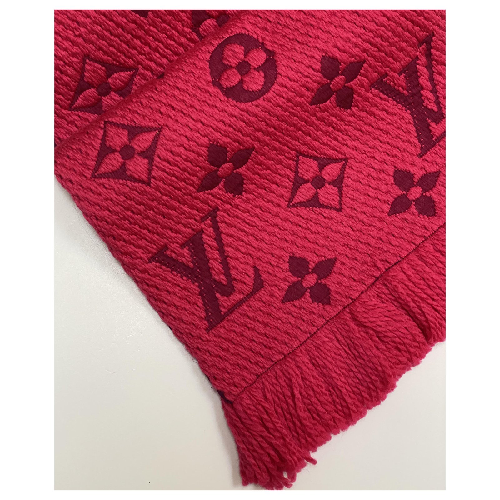 Louis Vuitton // Pink & Red Monogram Print Wool Blend Scarf – VSP  Consignment