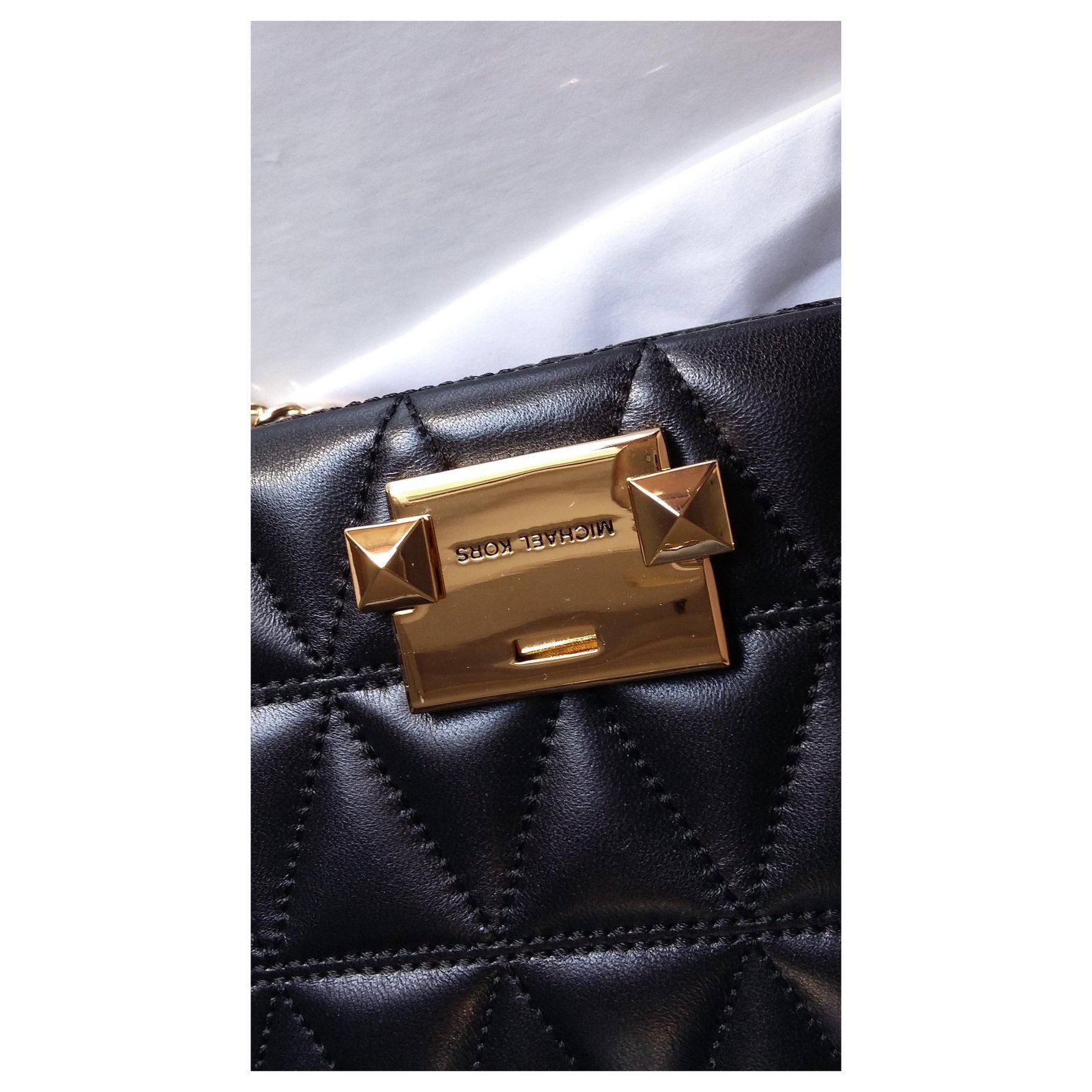 Michael Kors Emmy Black Leather ref.990691 - Joli Closet