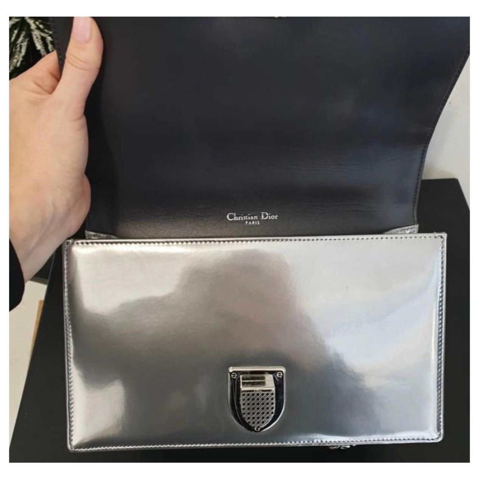 Diorama DIOR Handbags T. Leather Silvery ref.877311 - Joli Closet