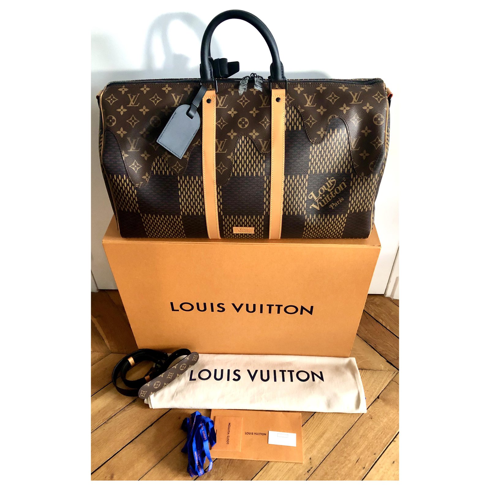 New / Limited edition / Men's fashion shows 2021/ Louis Vuitton Keepall  Nano bag Black Orange Grey Leather Cloth ref.257130 - Joli Closet