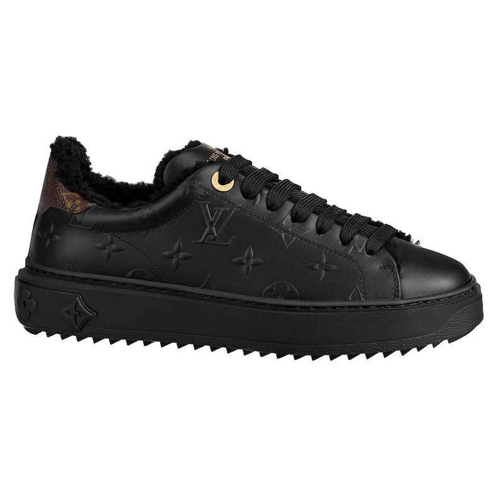 lv sneaker time out
