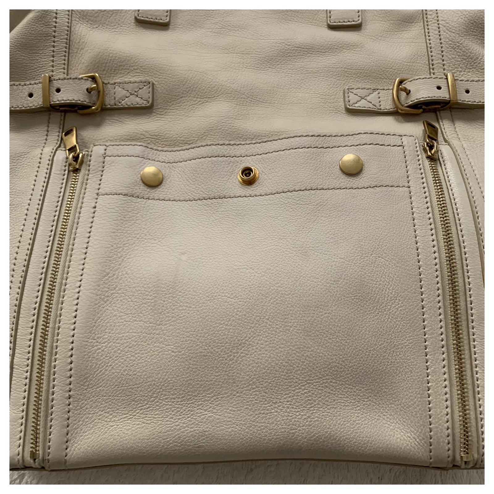 Yves Saint Laurent Downtown 2Way bag in white leather ref.806034 - Joli  Closet