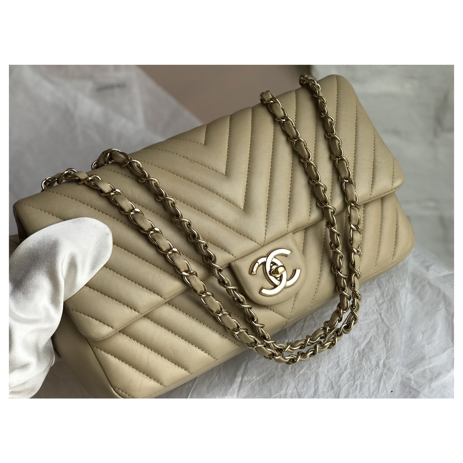Timeless Classic Medium lined Flap Bag with Chanel box and dustbag Leather  Synthetic ref.135697 - Joli Closet