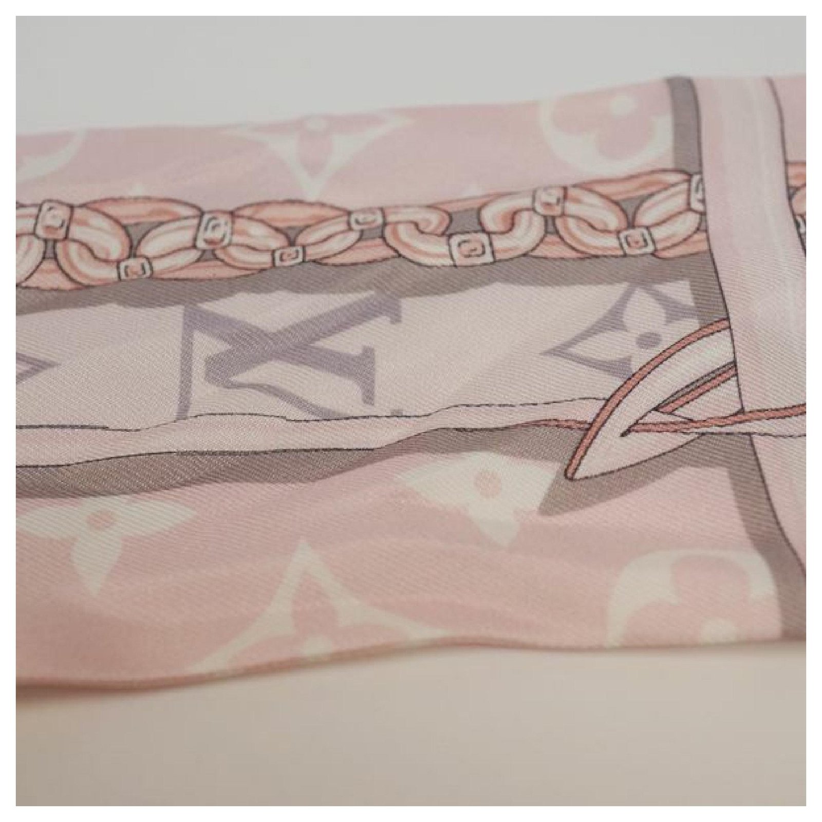 Louis Vuitton scarf pink bandeau monogram W8×H120cm M70637 used about 2.3  times
