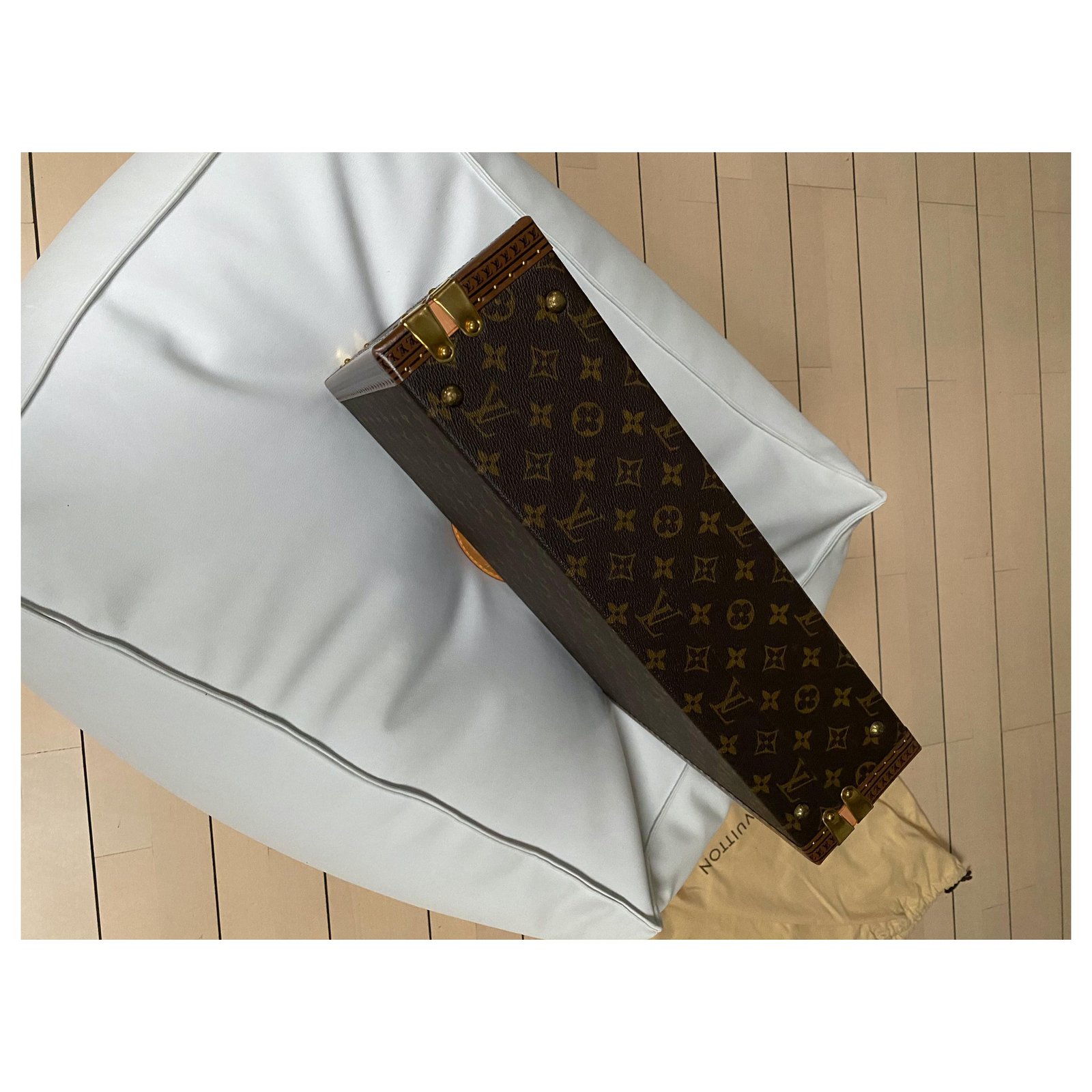 Louis Vuitton Monogram president case Brown ref.210276 - Joli Closet