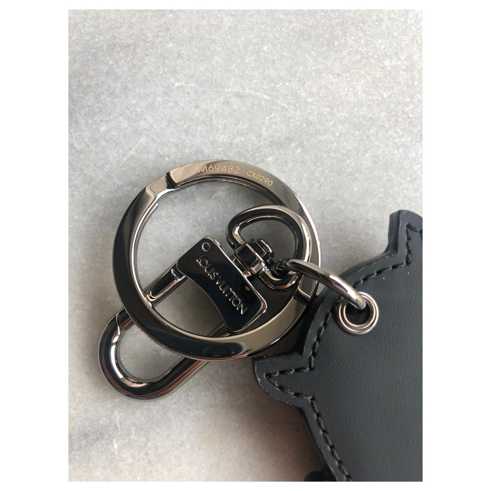Louis Vuitton LV Owl bag charm key holder Grey Leather ref.210282