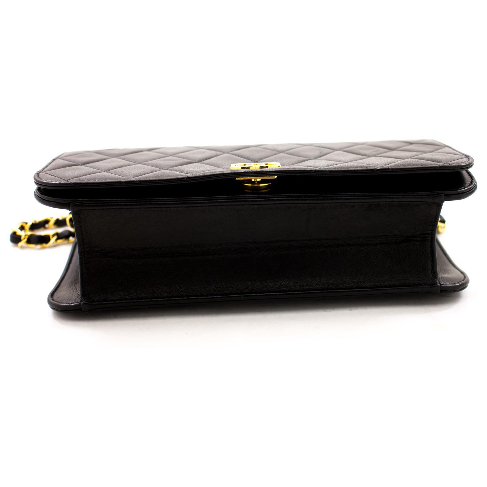 CHANEL Chain Shoulder Bag Clutch Black Quilted Flap Lambskin Purse Leather  ref.226136 - Joli Closet