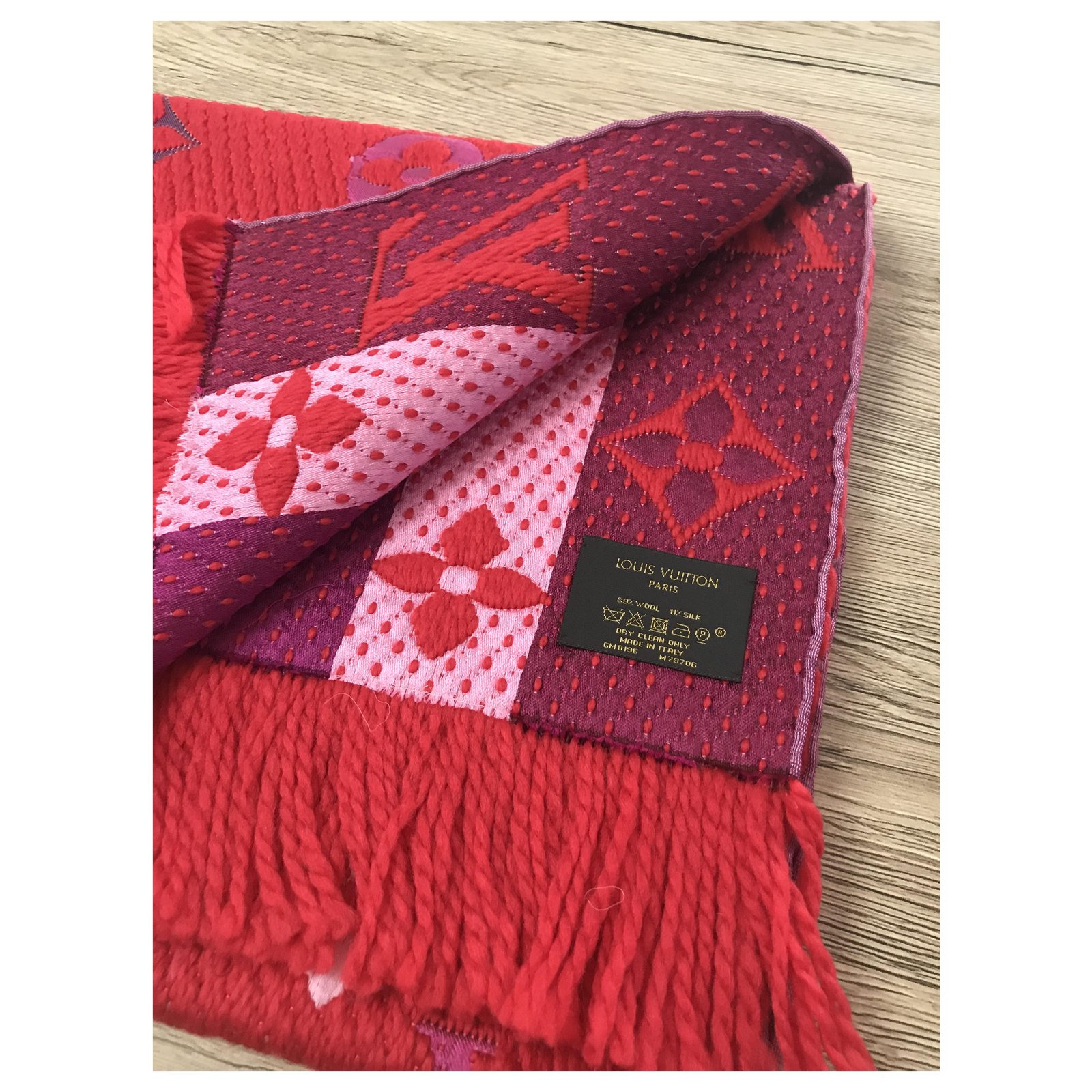 Louis Vuitton Logomania scarf Multiple colors Wool ref.226183