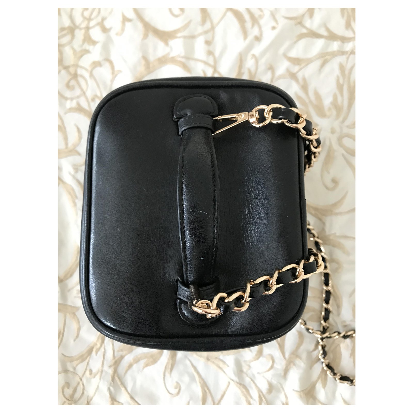 Chanel Vintage Vanity Bag Black Leather ref.37119 - Joli Closet