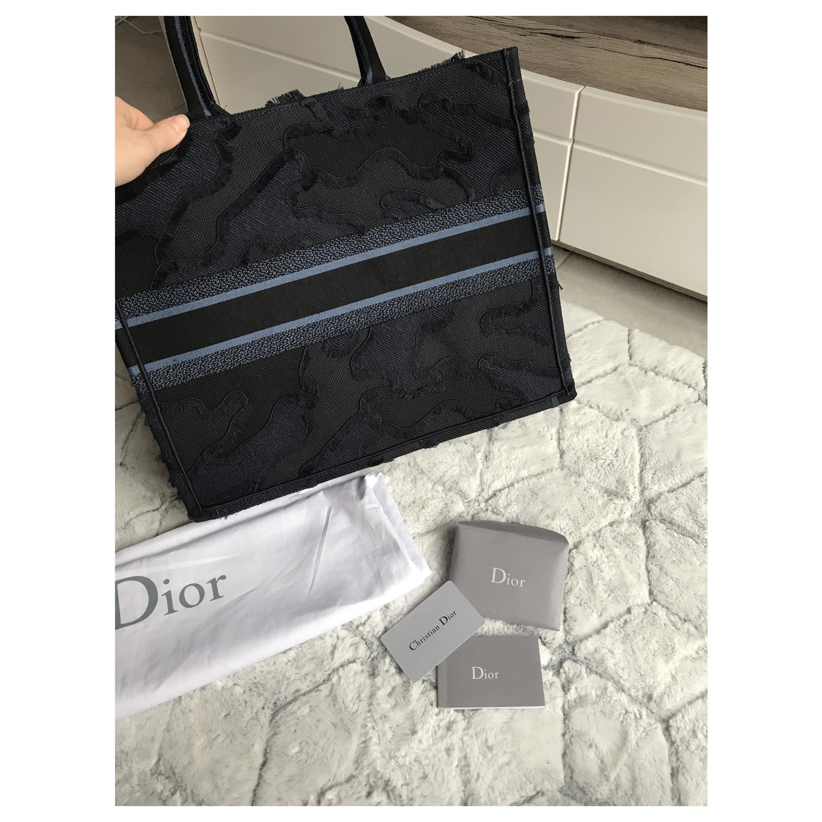 DIOR BOOK TOTE Navy blue Cloth ref.911456 - Joli Closet