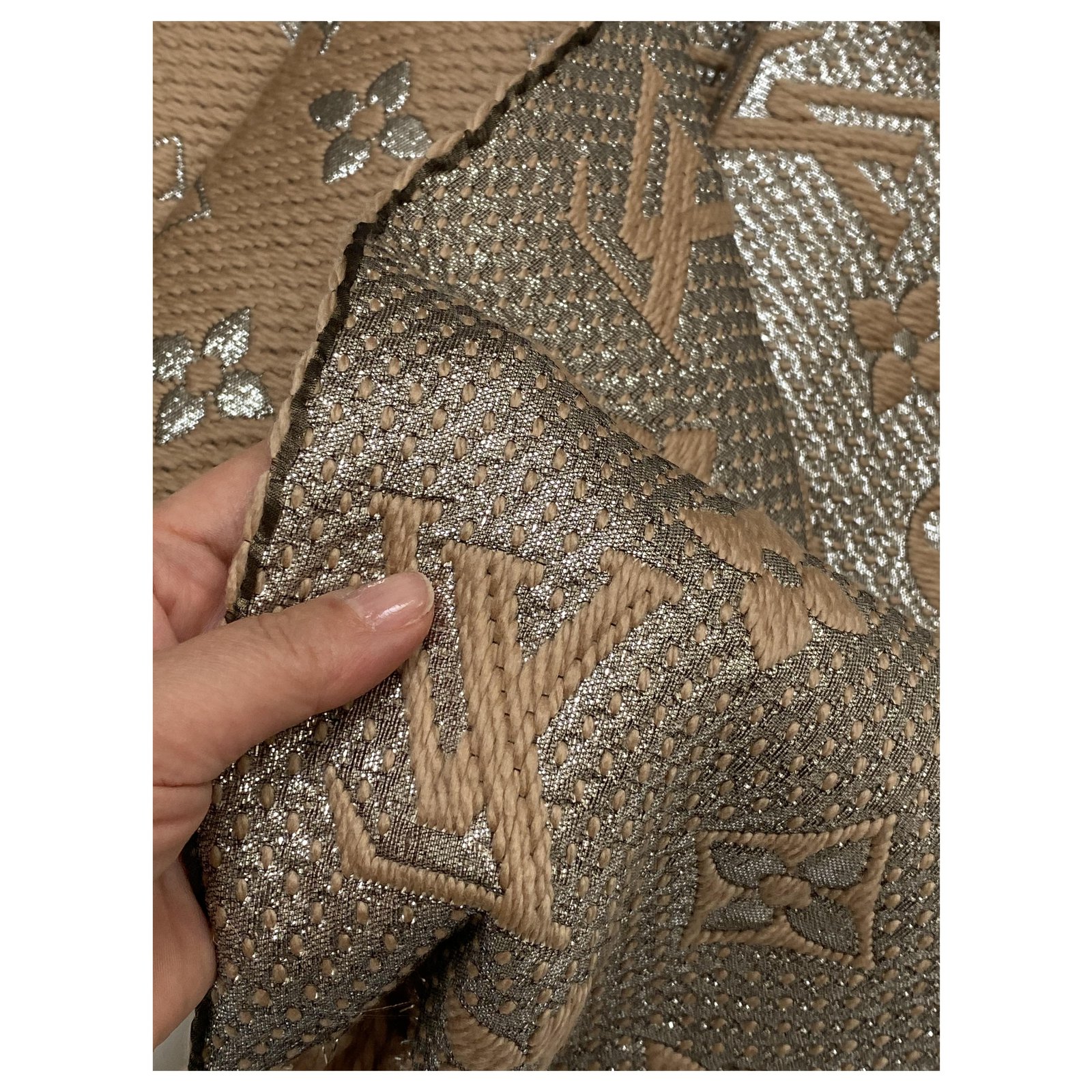 Louis Vuitton Logomania Shine Scarf Camel/Gold