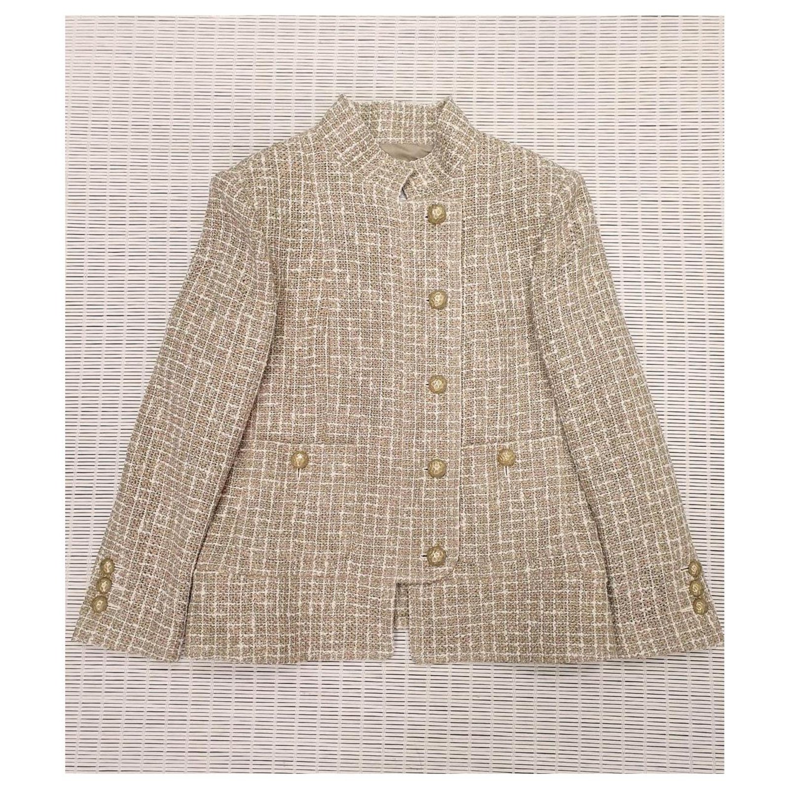 Chanel NEW beige tweed jacket ref.229813 - Joli Closet