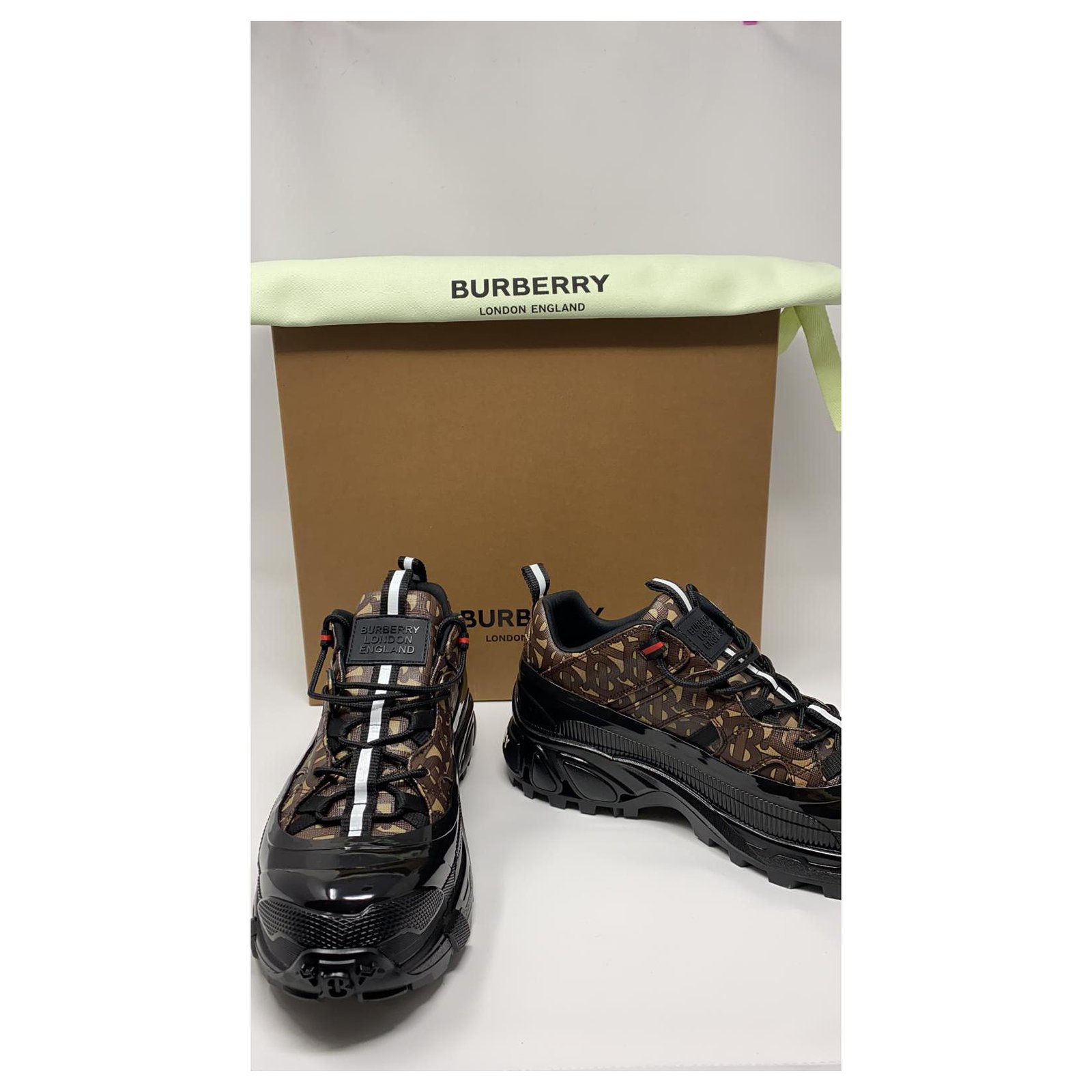 BURBERRY Monogram Print E-canvas Arthur Sneakers Multiple colors Leather   - Joli Closet