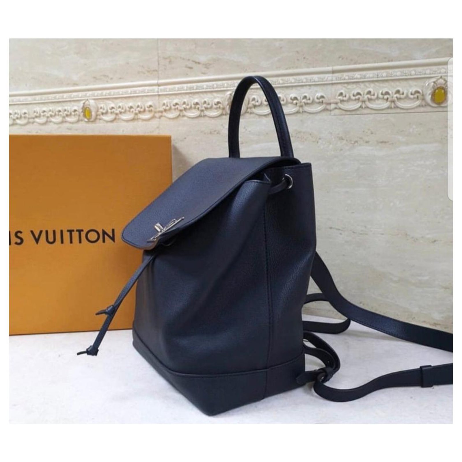 Louis Vuitton, La camisa negra Negro Algodón ref.1002247 - Joli Closet