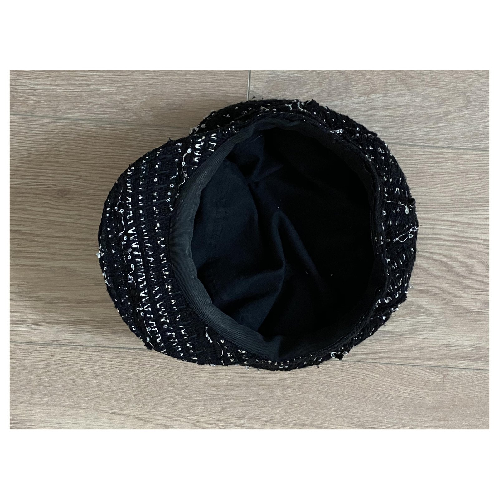 Chanel Hats Black White Tweed ref.231183 - Joli Closet