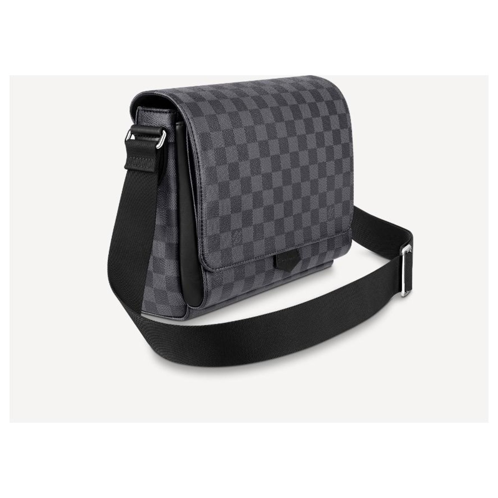 Louis Vuitton Mensajero LV Outdoor Flap Blanco Cuero ref.237408 - Joli  Closet