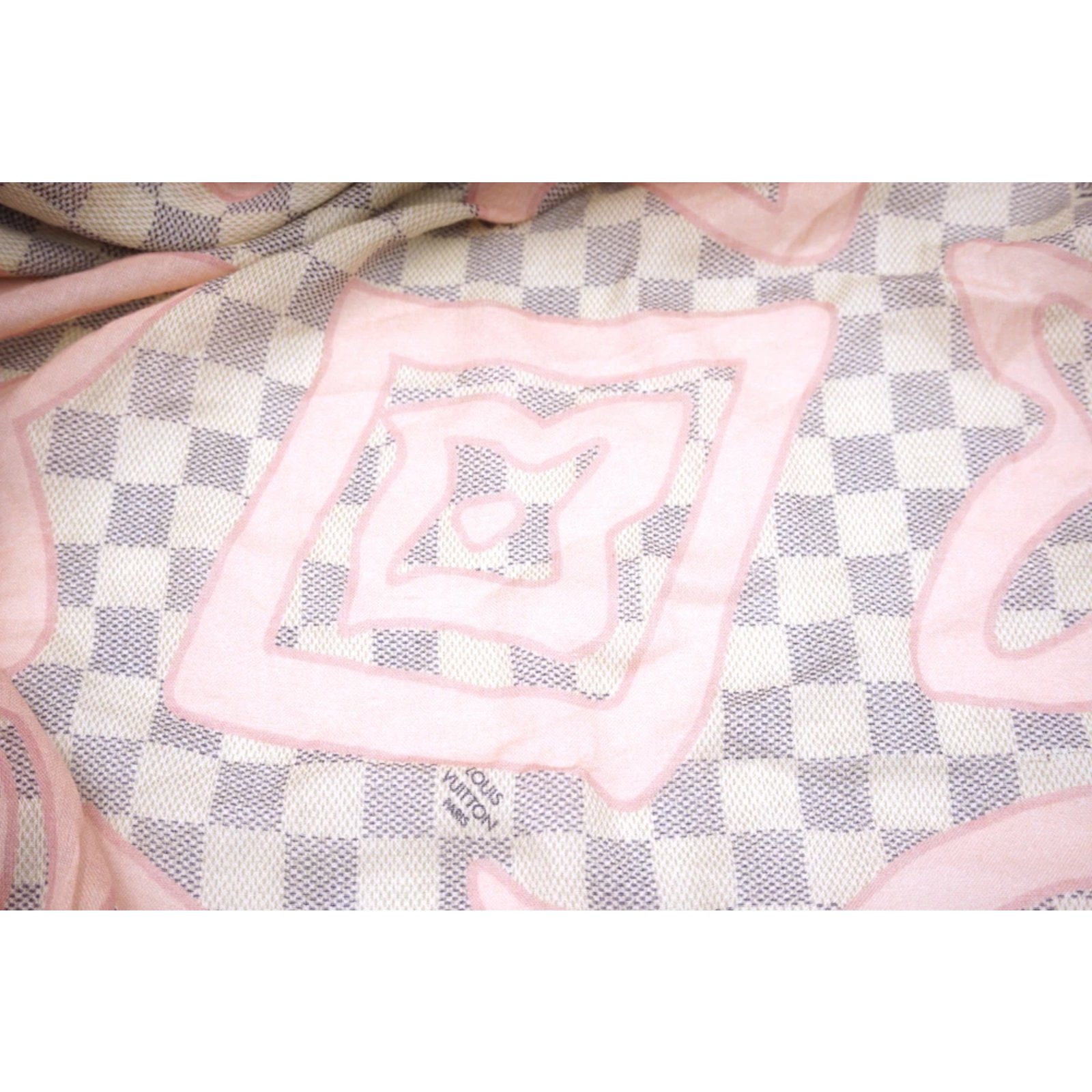 Louis Vuitton Pink Damier Azur Tahitienne Cotton Scarf/Wrap ref.232262 -  Joli Closet