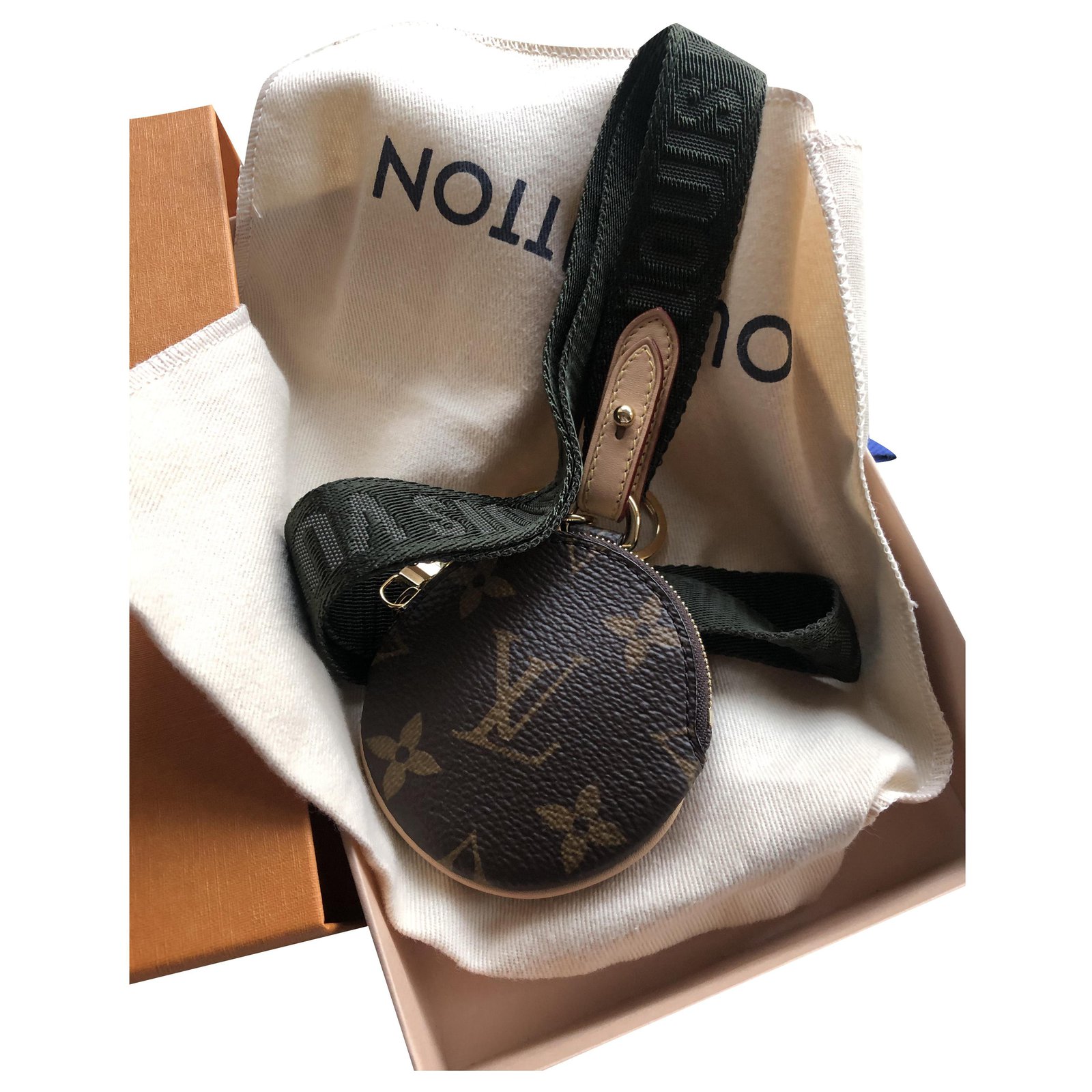 louis vuitton key lanyard louis vuitton key lanyard