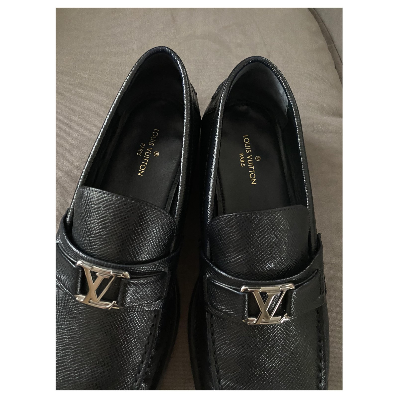 Louis Vuitton Correa negra Negro ref.783535 - Joli Closet