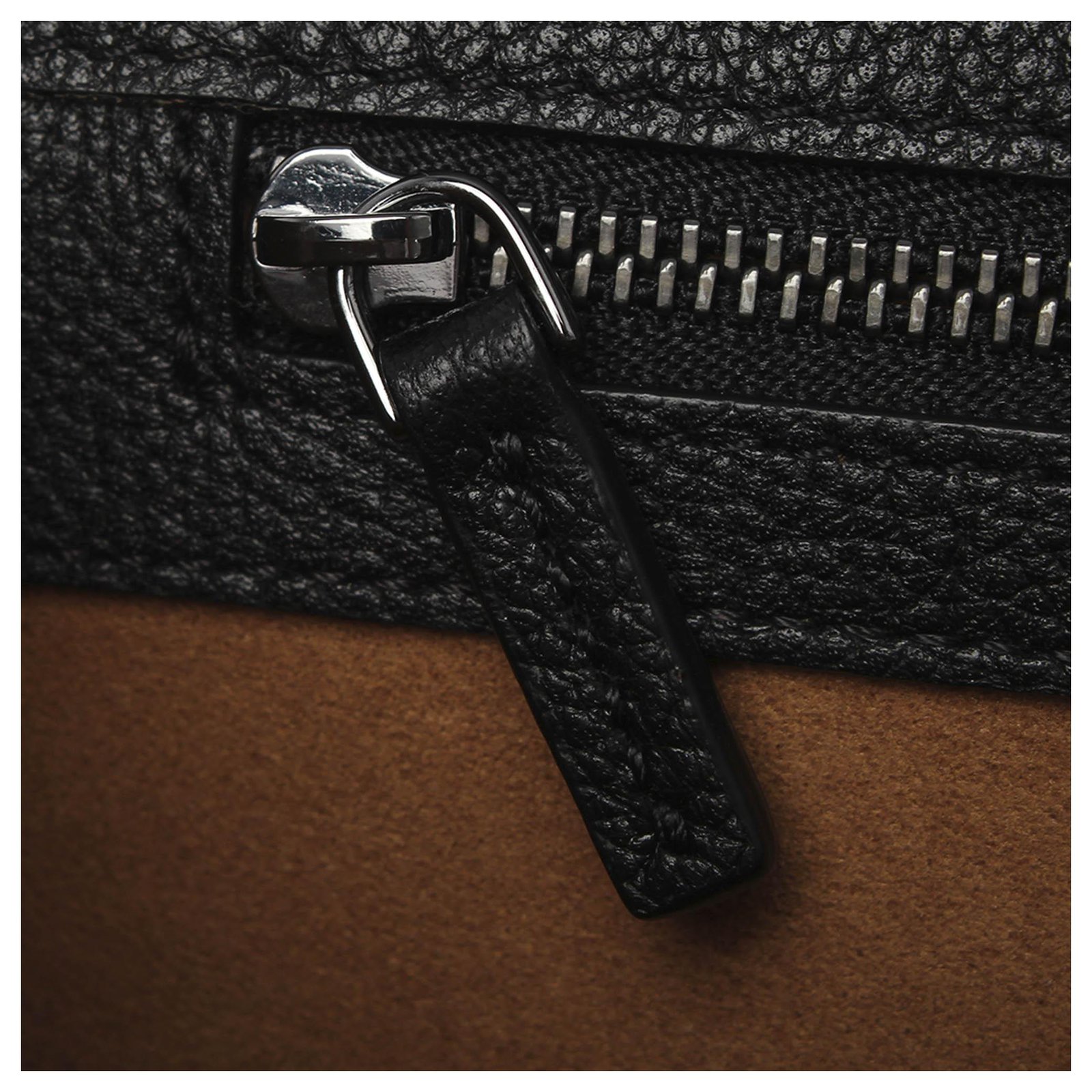 MCM Black Studded Leather Chain Shoulder Bag Pony-style calfskin ref.234075  - Joli Closet