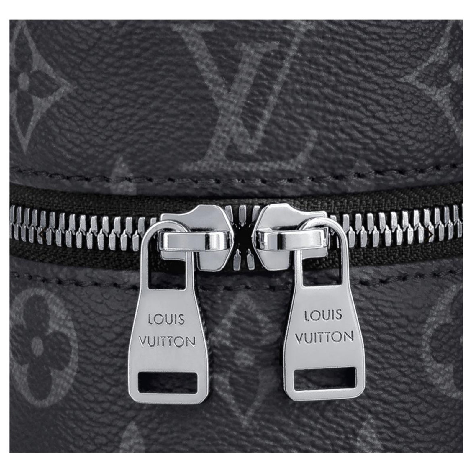 Used] LOUIS VUITTON Louis Vuitton Collier Plaque Monogram Eclipse Black  Silvery Grey Metal ref.496943 - Joli Closet