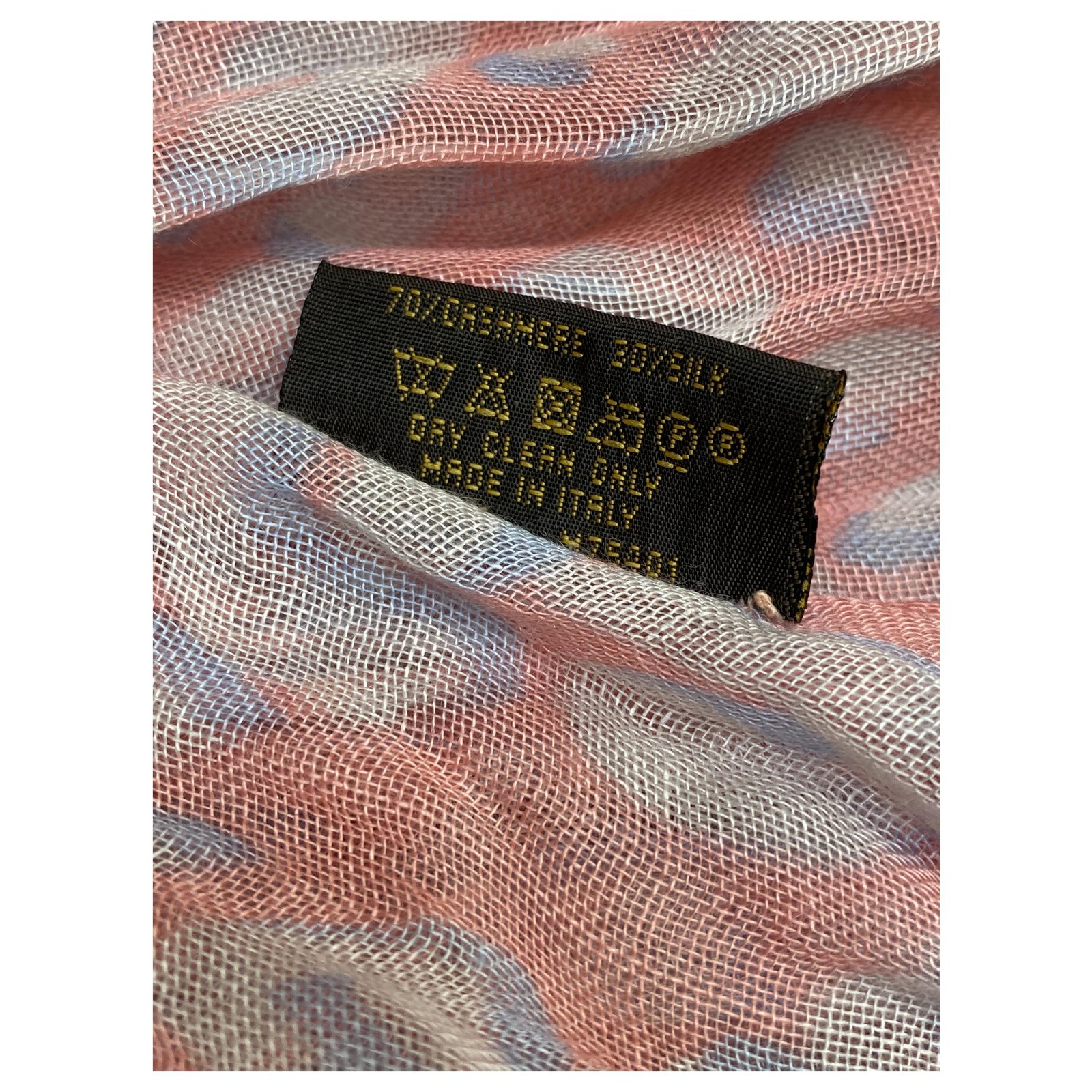 Louis Vuitton Pink Cashmere Leopard Stole Stephen Sprouse ref.235283 - Joli  Closet